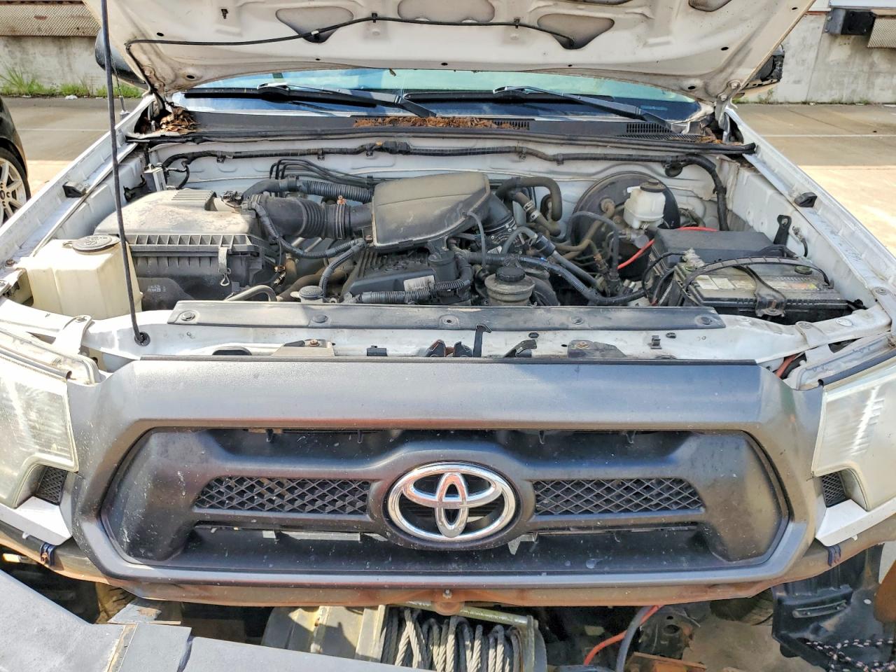 2013 Toyota Tacoma White vin: 5TFPX4EN1DX016744