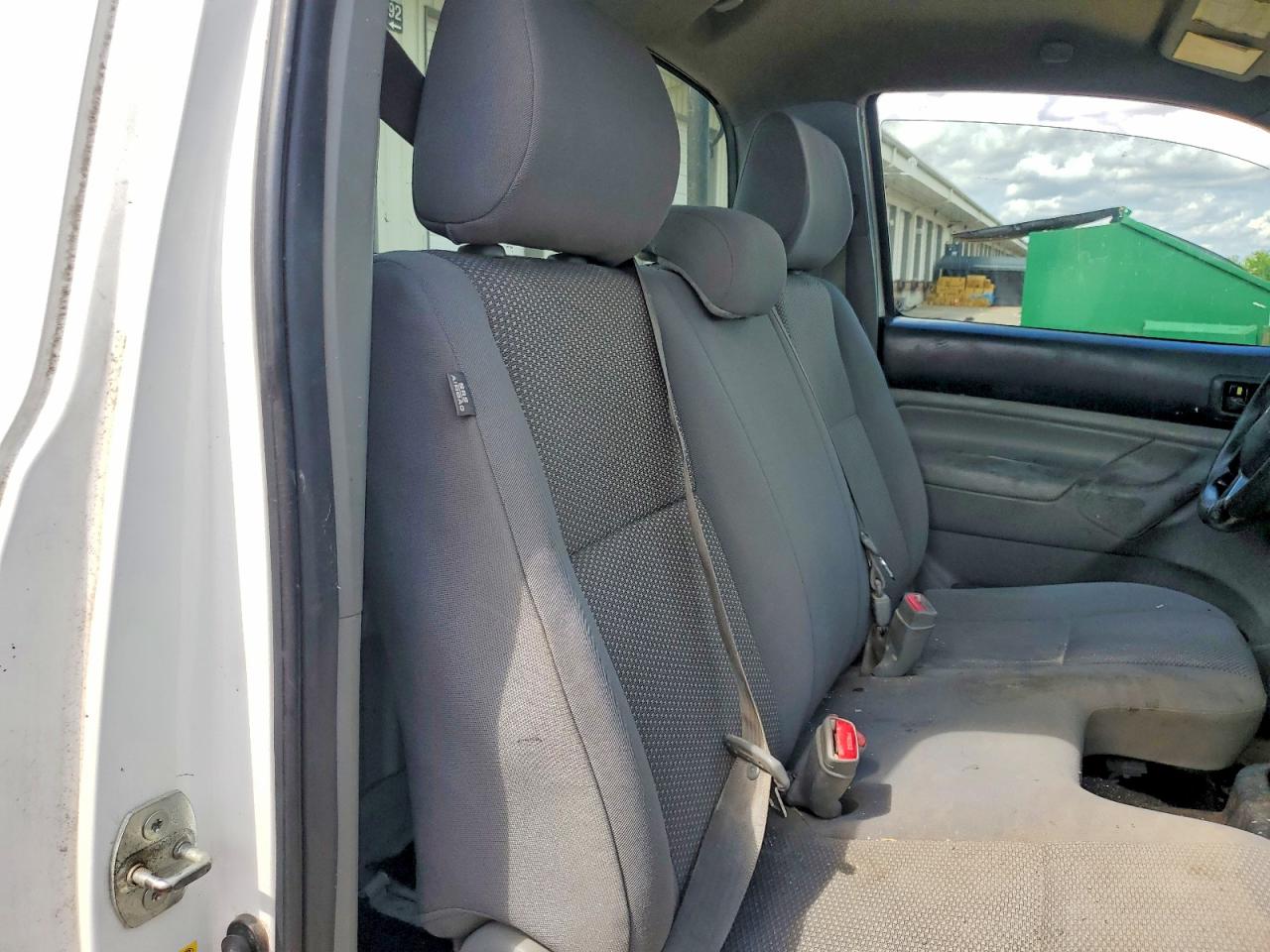 2013 Toyota Tacoma White vin: 5TFPX4EN1DX016744