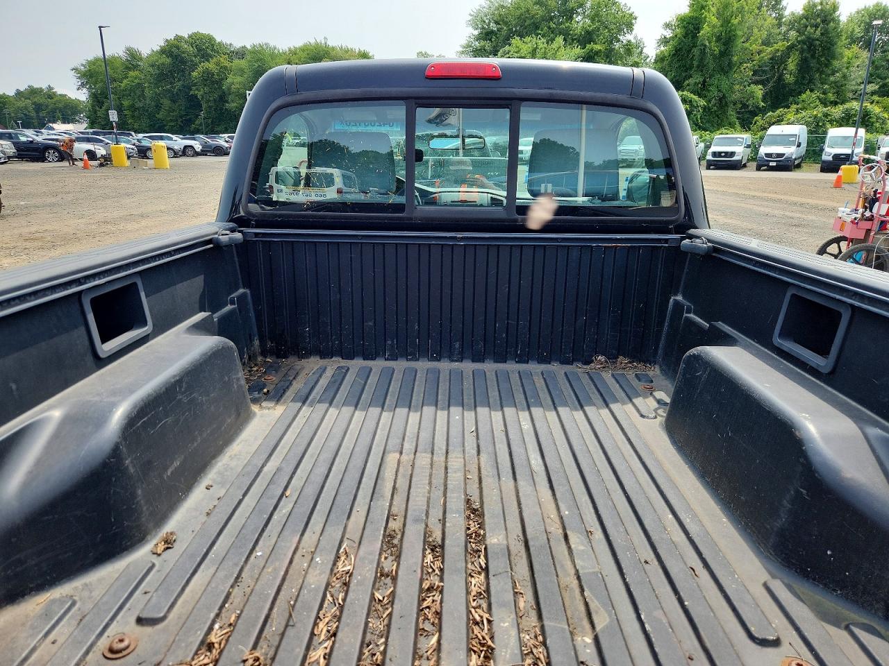 2011 Toyota Tacoma Base Black vin: 5TFPX4EN2BX006060