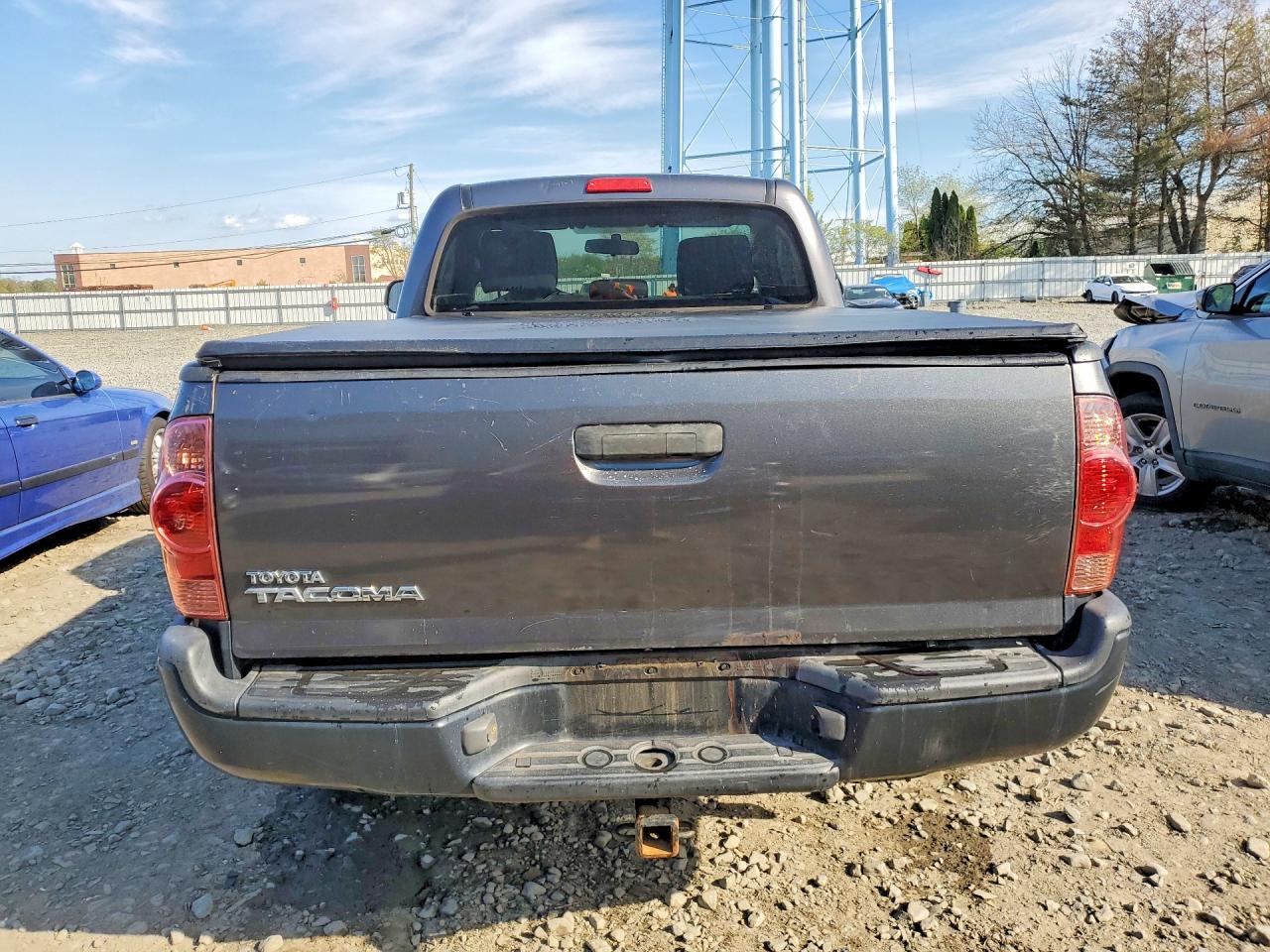 2012 Toyota Tacoma Base Gray vin: 5TFPX4EN2CX010885