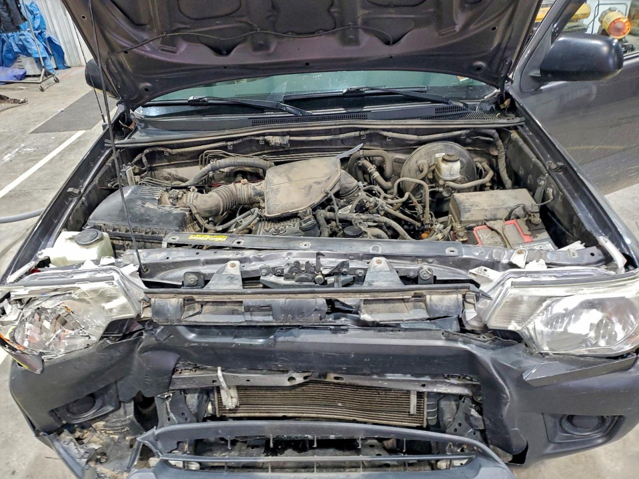 2014 Toyota Tacoma Gray vin: 5TFPX4EN4EX019588