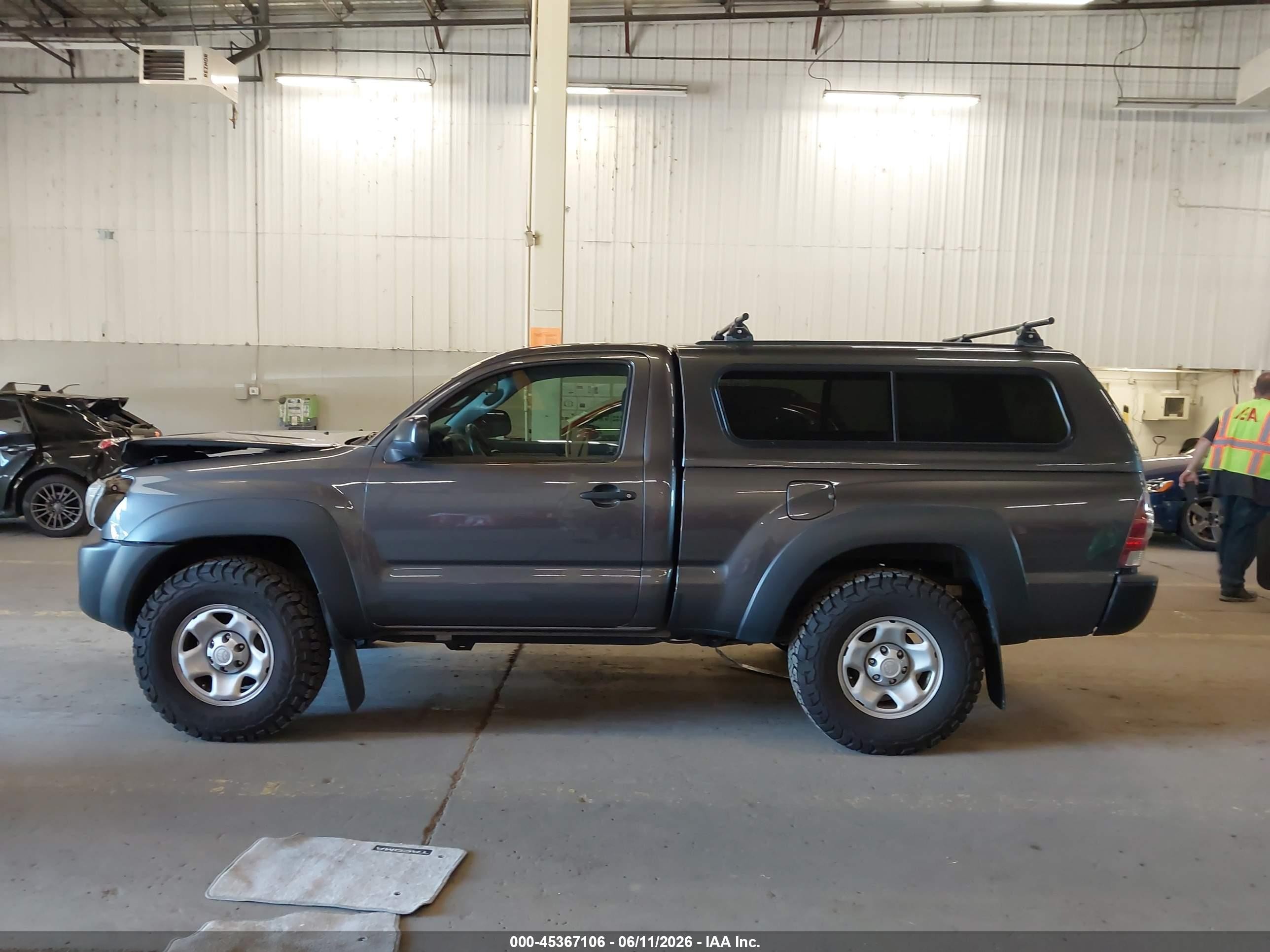 2011 Toyota Tacoma   Gray vin: 5TFPX4EN5BX003556