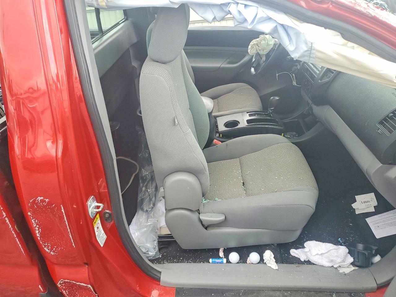 Toyota Tacoma Maroon vin: 5TFPX4EN5EX019194