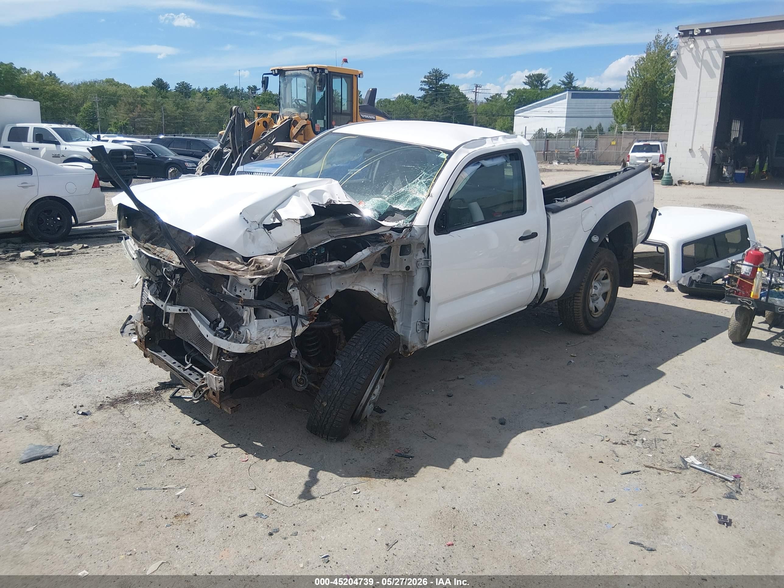 2014 Toyota Tacoma   White vin: 5TFPX4EN5EX023147