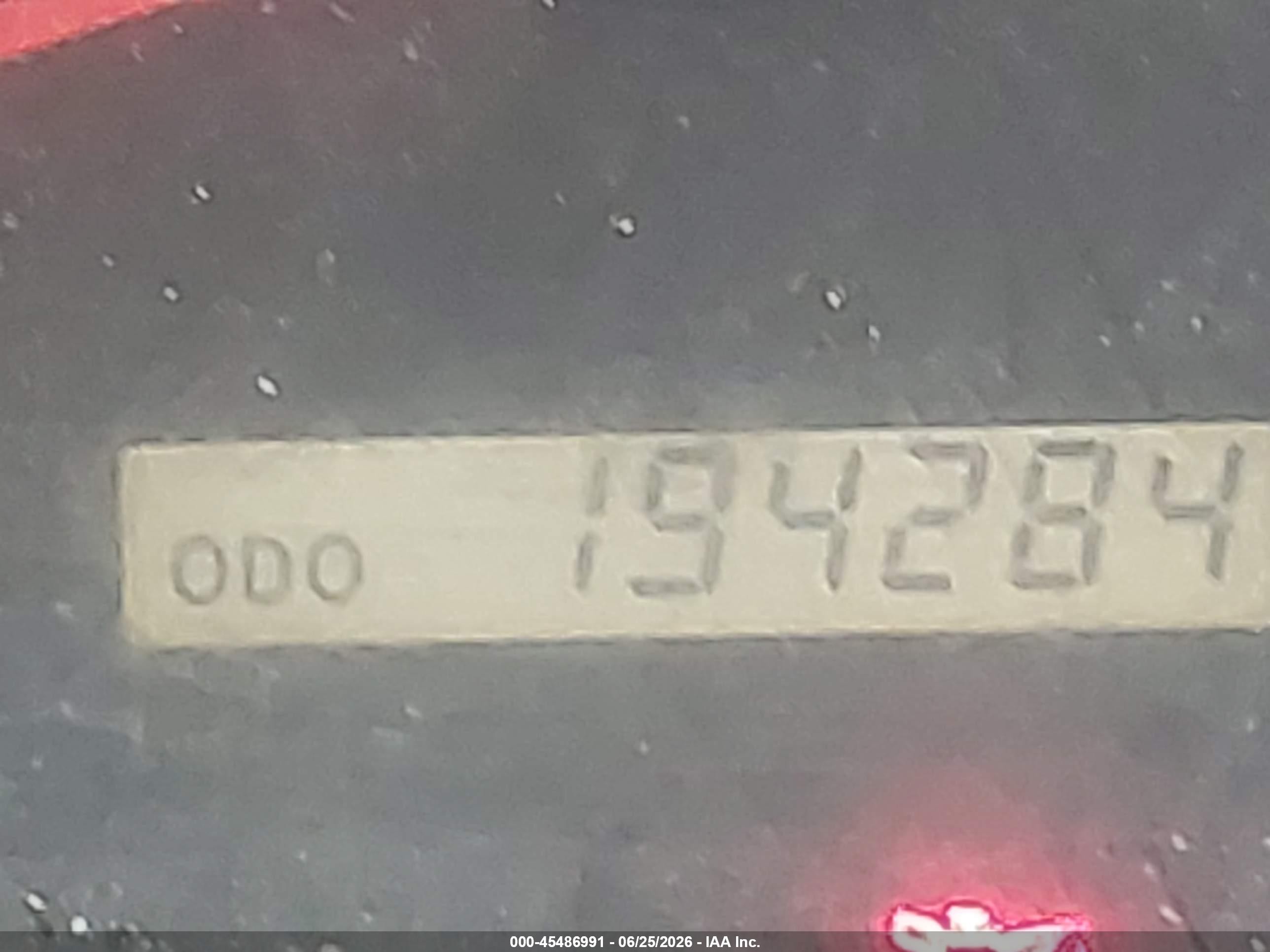 2014 Toyota Tacoma   White vin: 5TFPX4EN6EX020189