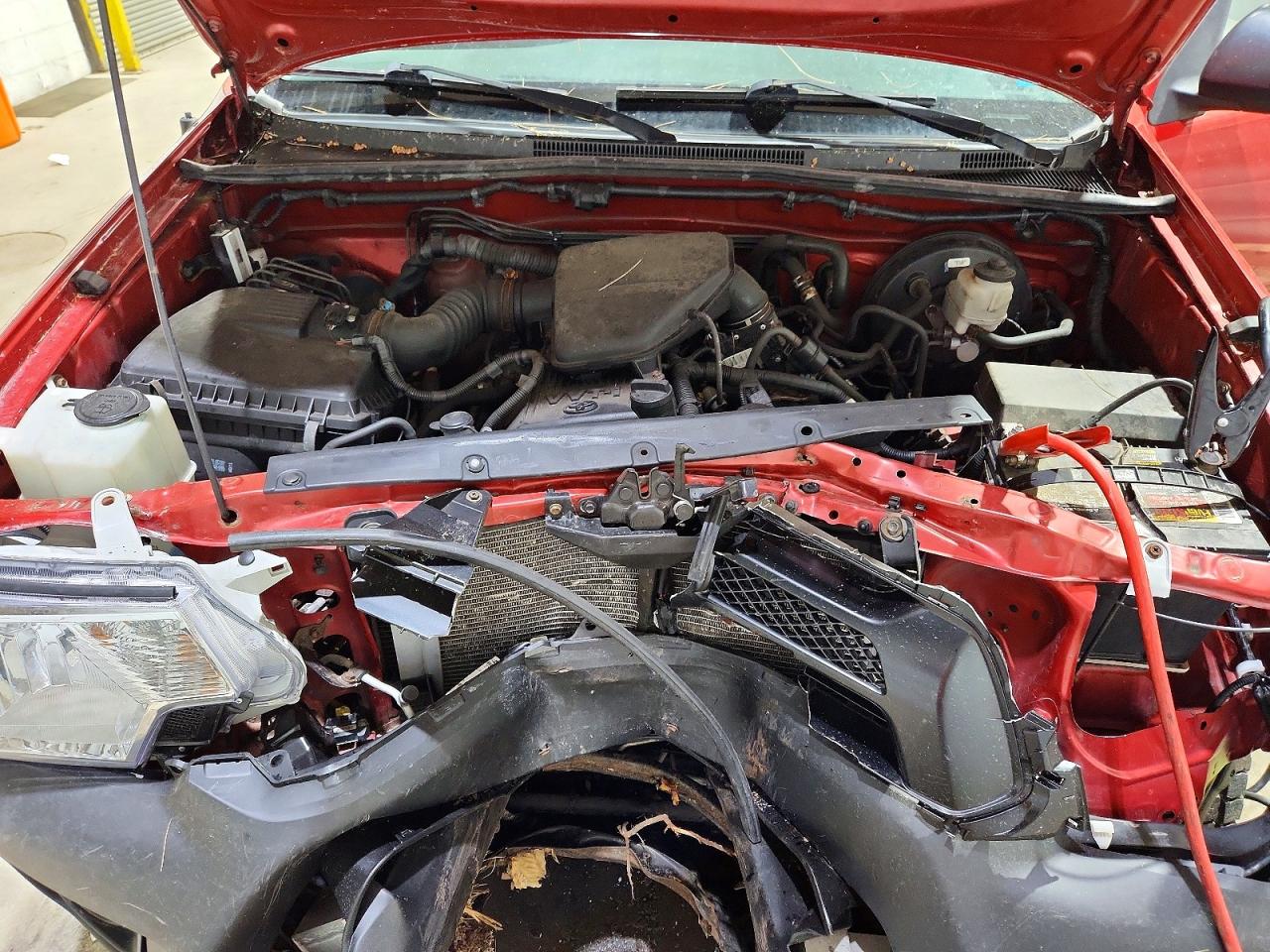2014 Toyota Tacoma Base Red vin: 5TFPX4EN8EX019304
