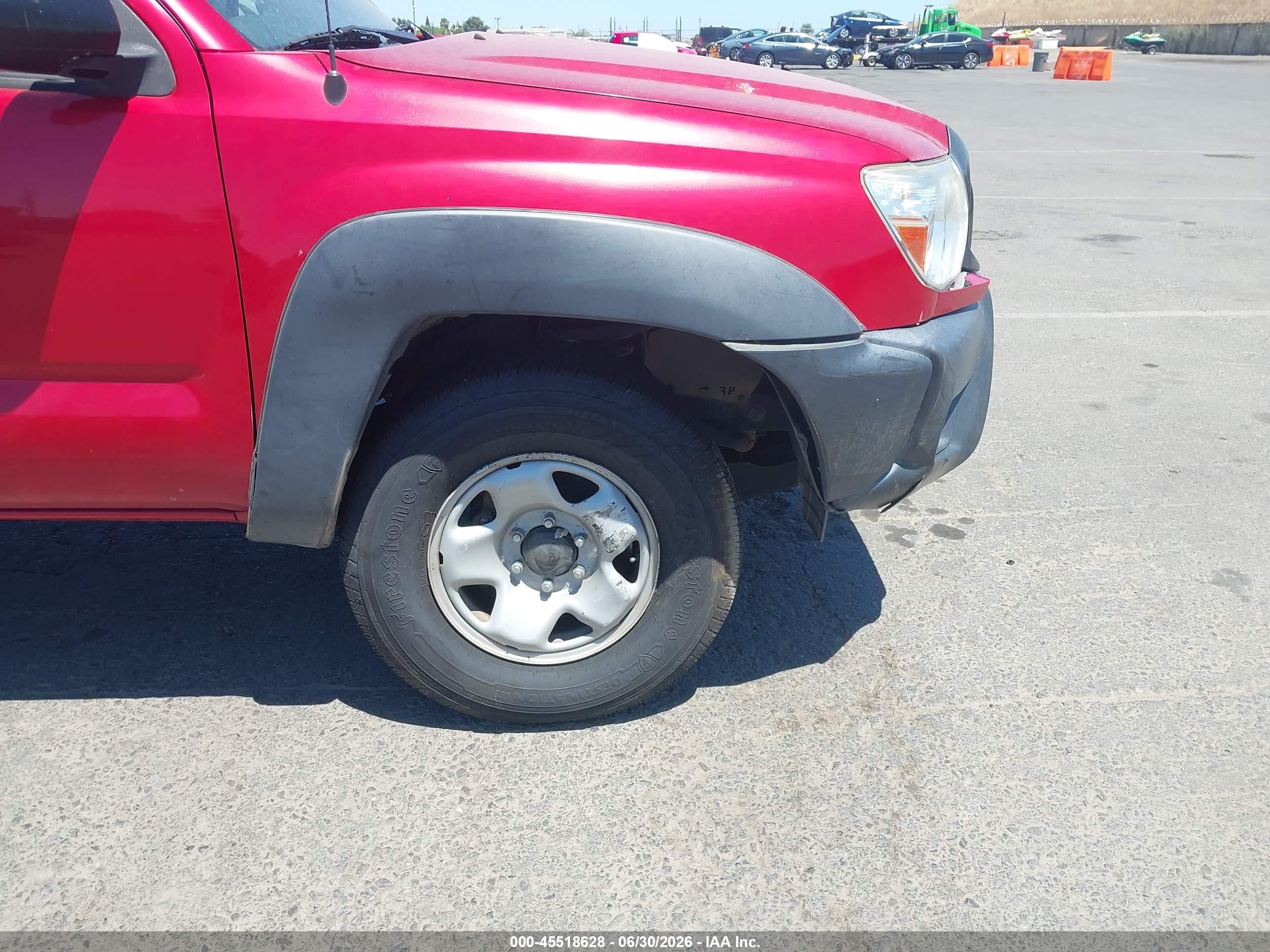 2014 Toyota Tacoma   Red vin: 5TFPX4EN8EX019786