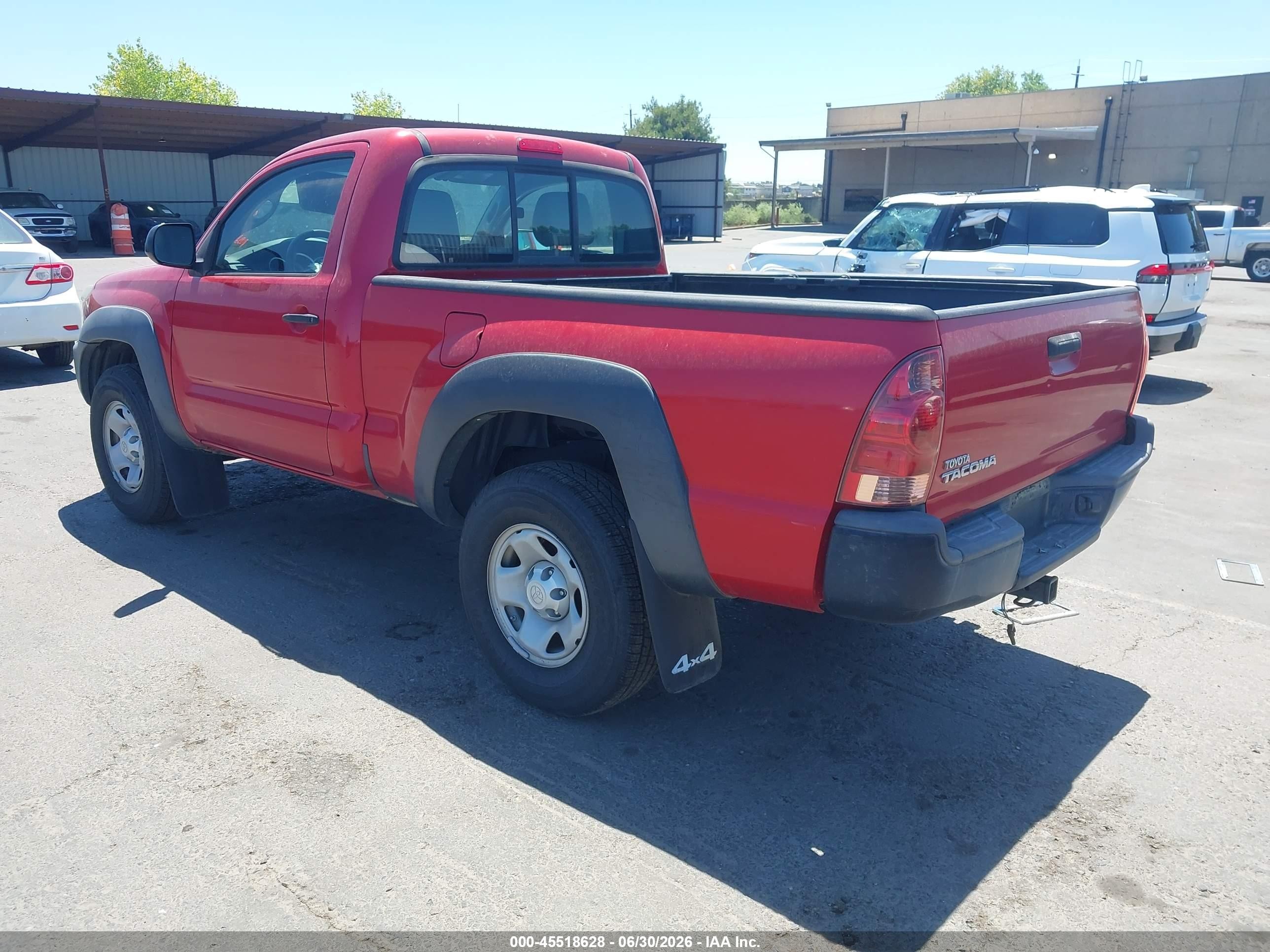 2014 Toyota Tacoma   Red vin: 5TFPX4EN8EX019786