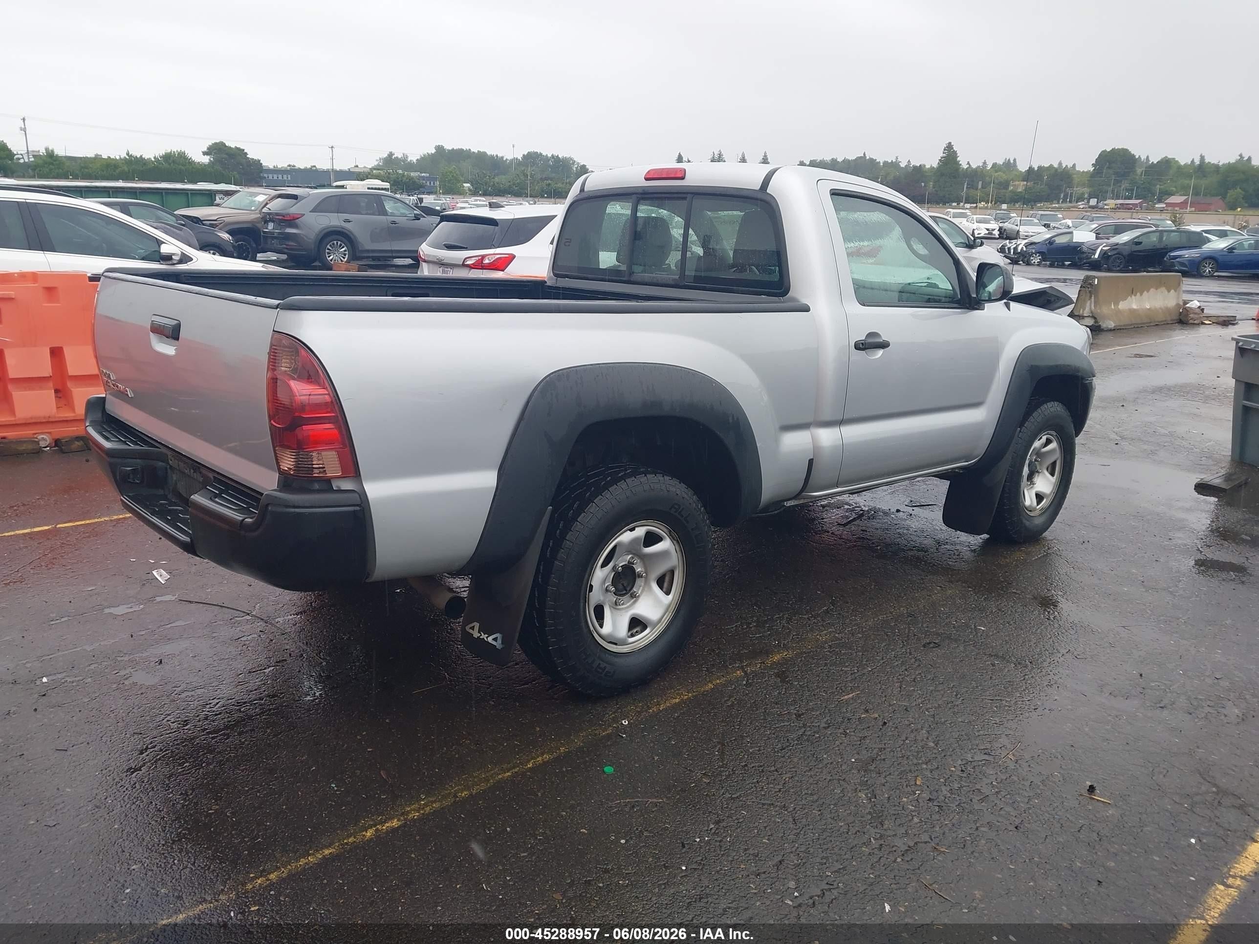 2012 Toyota Tacoma   Silver vin: 5TFPX4EN9CX011693