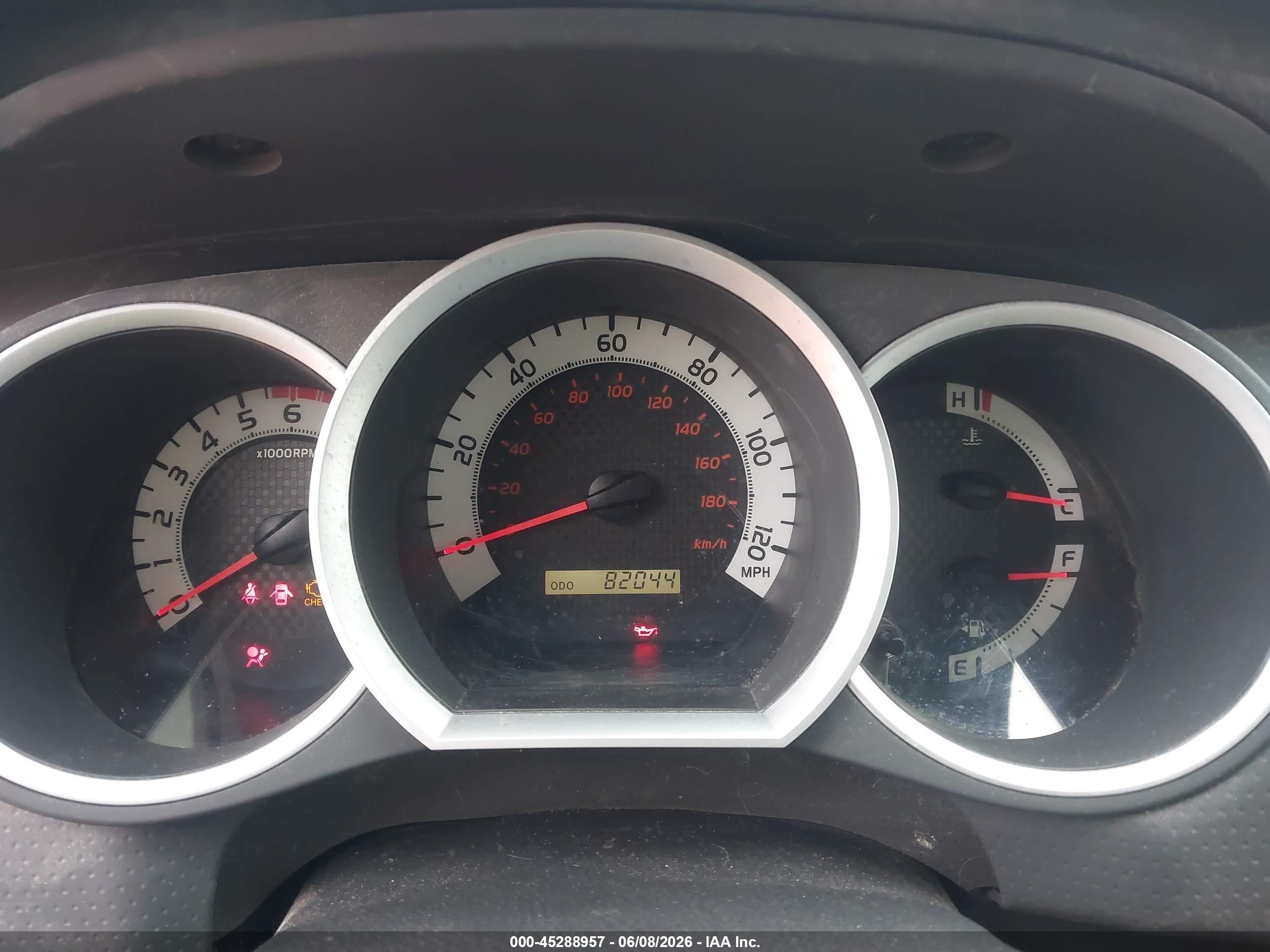 2012 Toyota Tacoma   Silver vin: 5TFPX4EN9CX011693