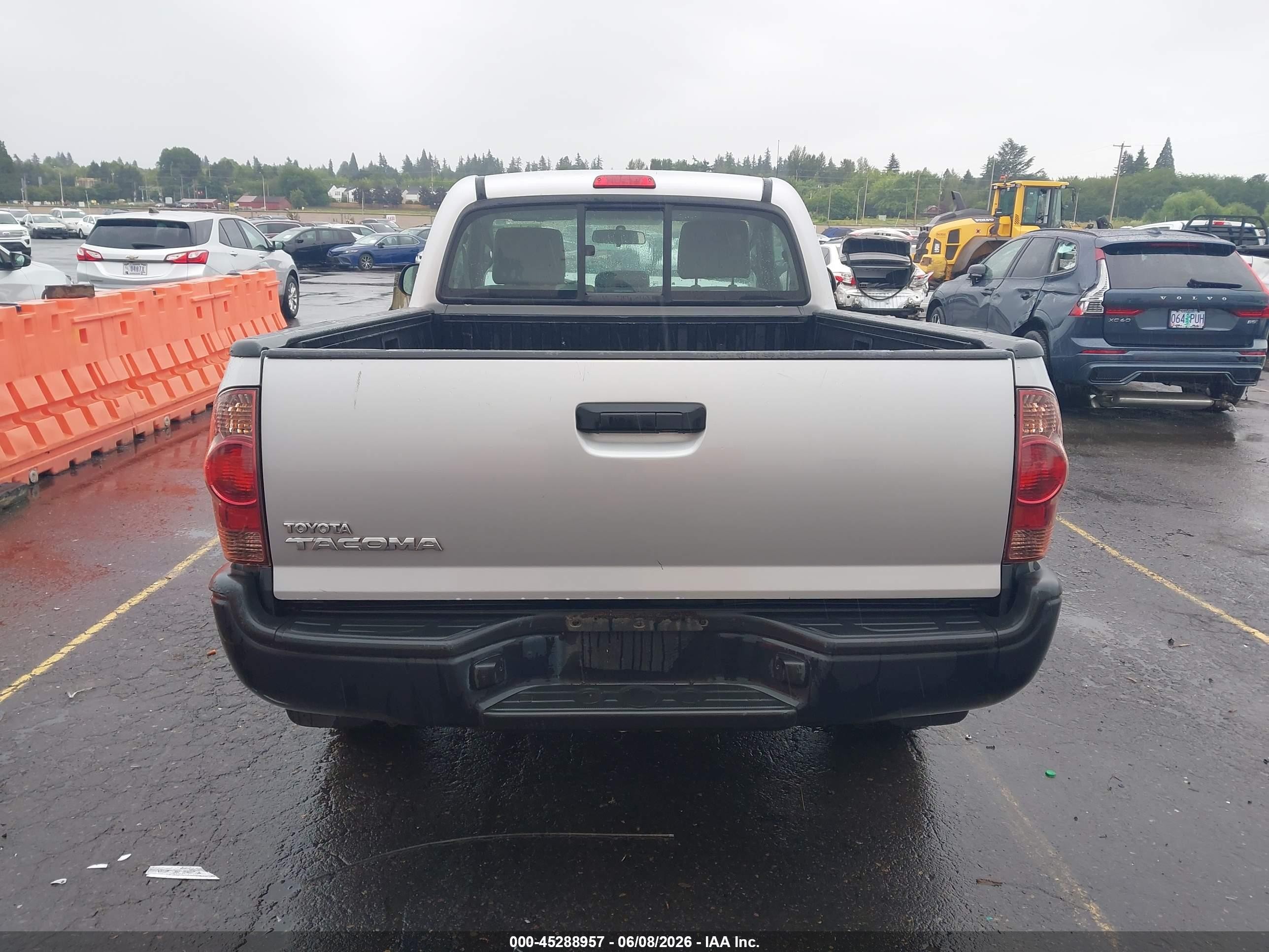 2012 Toyota Tacoma   Silver vin: 5TFPX4EN9CX011693
