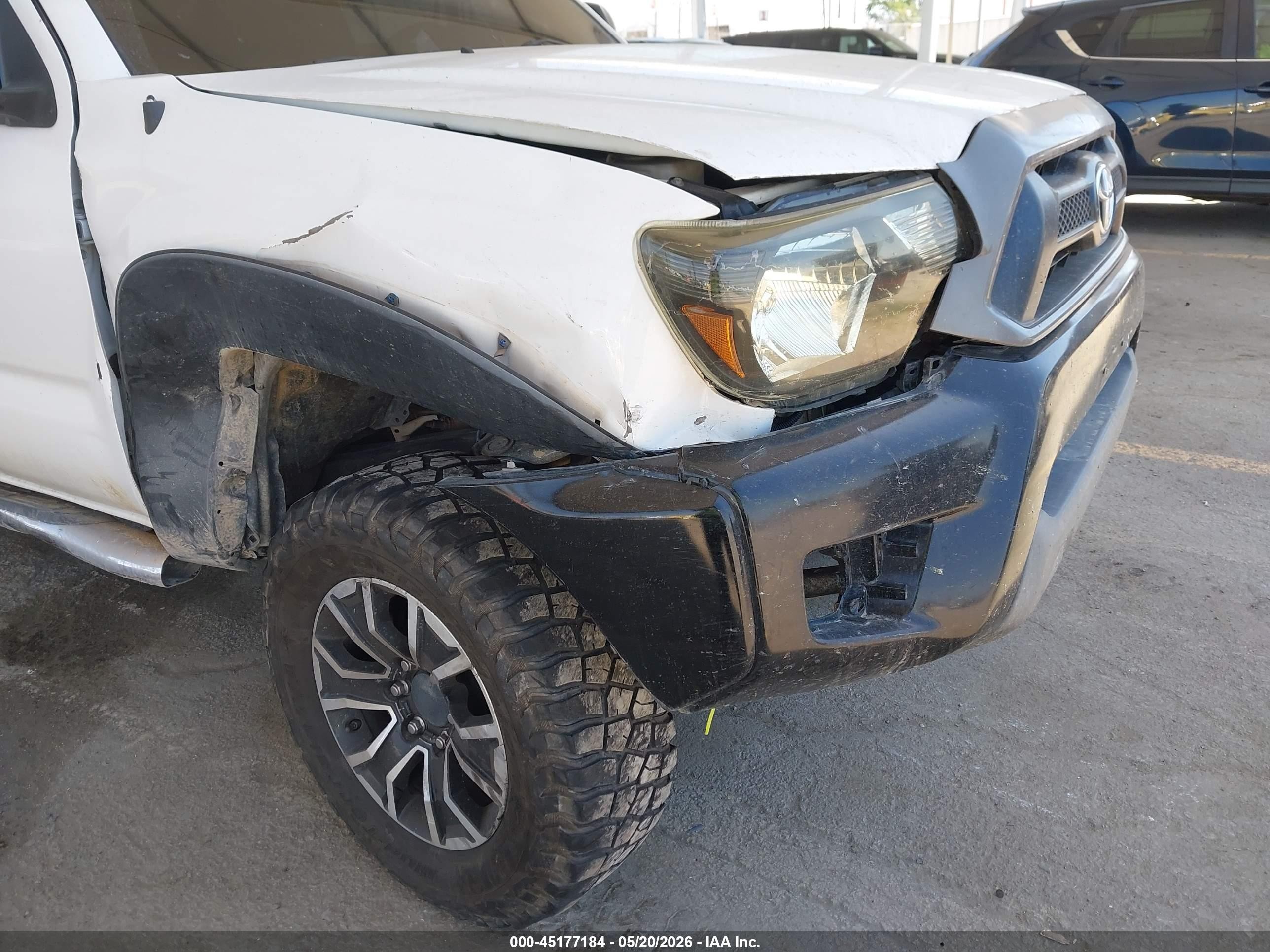 2012 Toyota Tacoma   White vin: 5TFPX4EN9CX012410