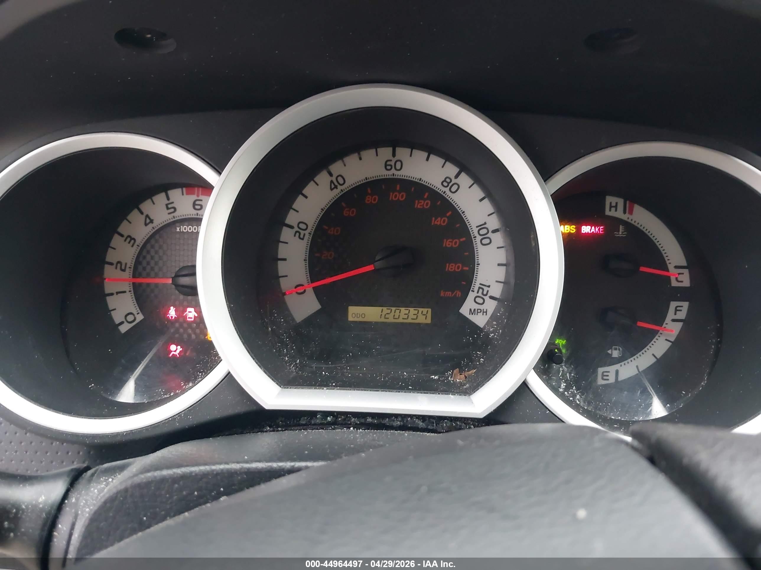2013 Toyota Tacoma   Silver vin: 5TFPX4ENXDX017455