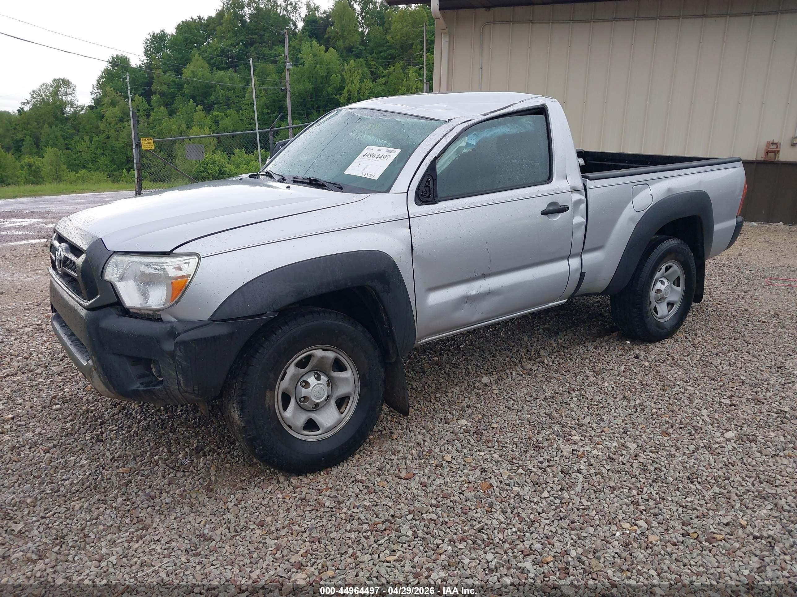 2013 Toyota Tacoma   Silver vin: 5TFPX4ENXDX017455
