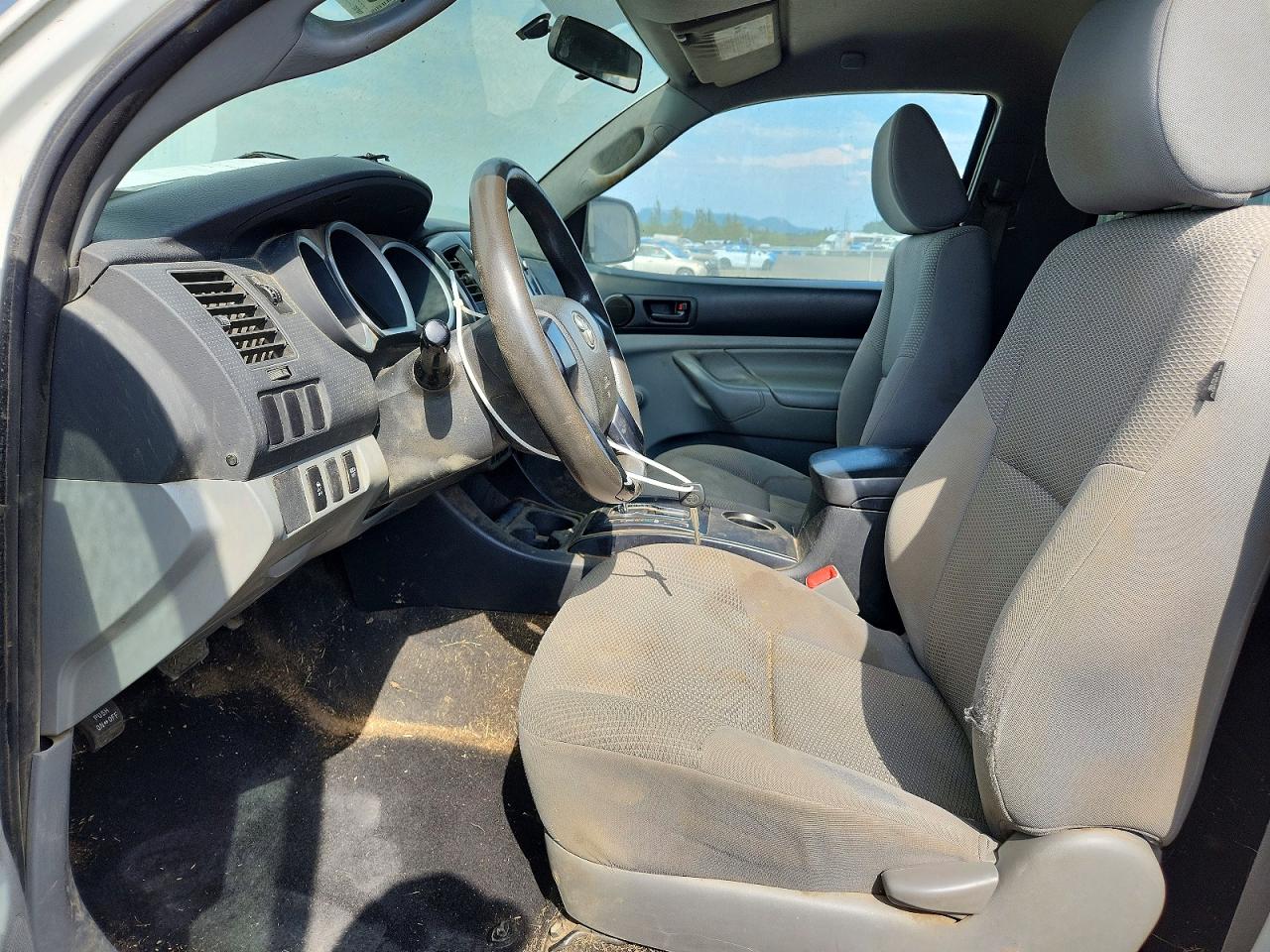 2014 Toyota Tacoma Base White vin: 5TFPX4ENXEX021782