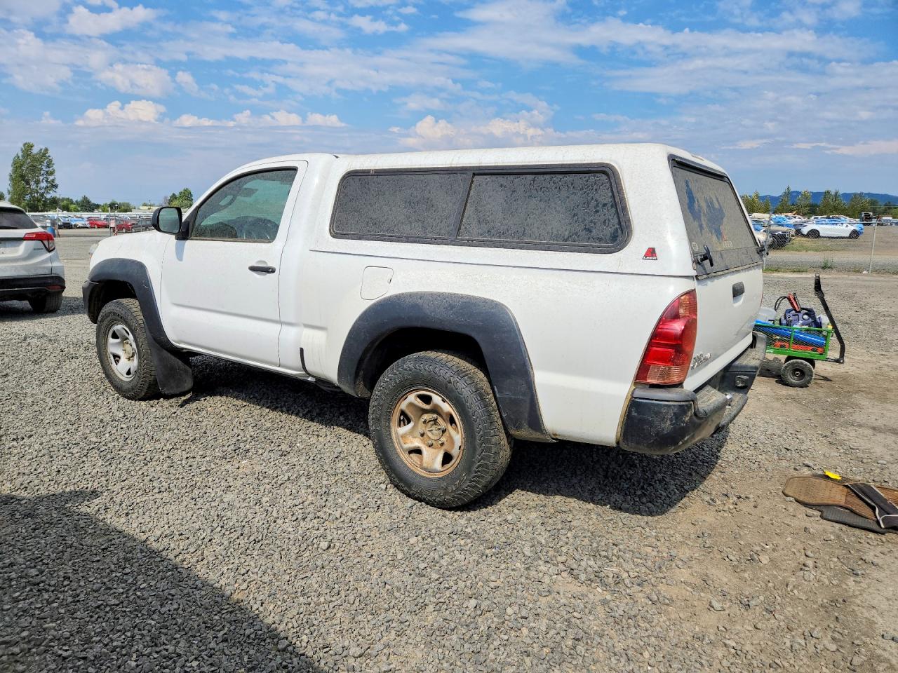 2014 Toyota Tacoma Base White vin: 5TFPX4ENXEX021782