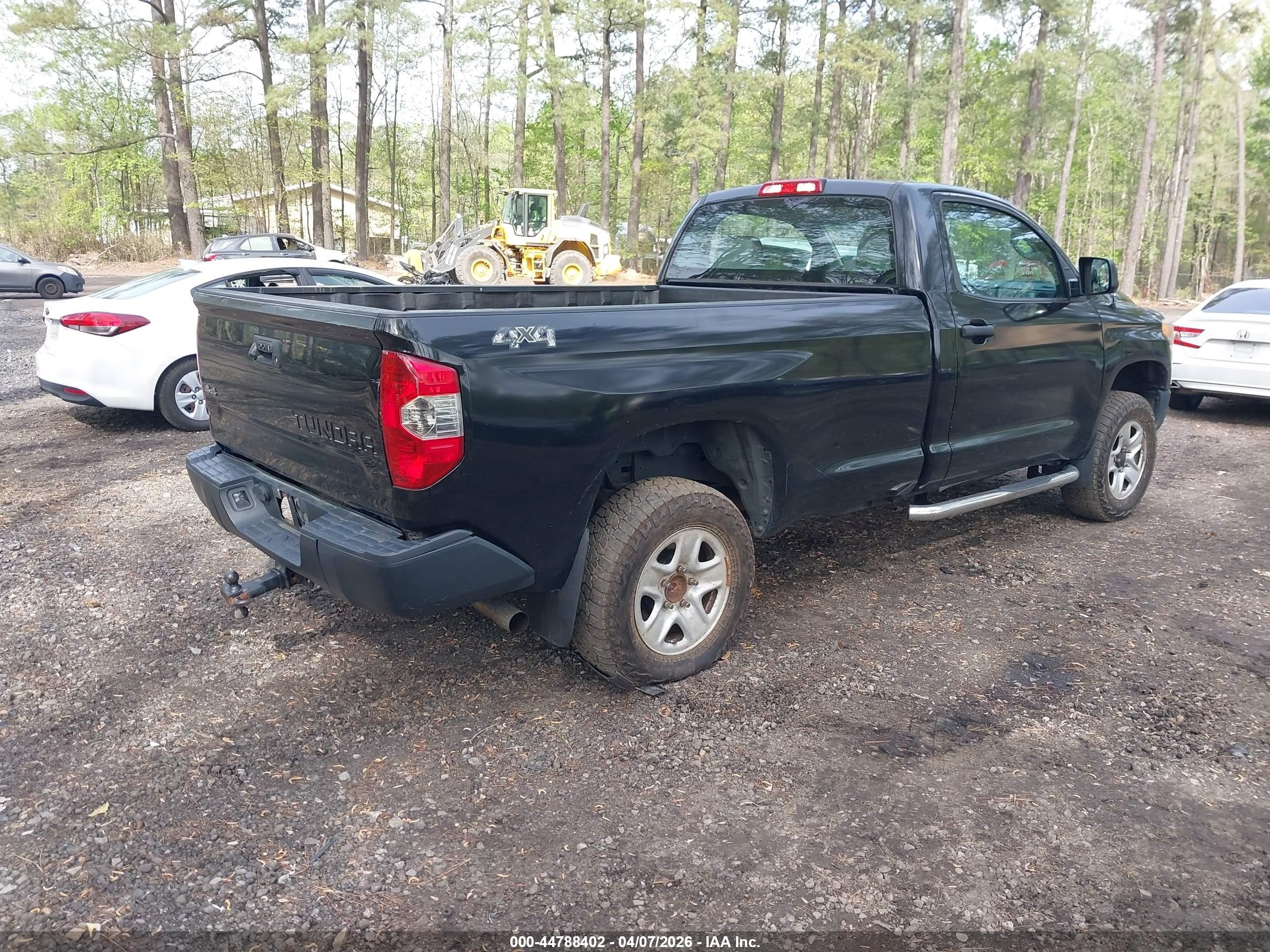 2014 Toyota Tundra Sr 5.7l V8 Черный vin: 5TFPY5F11EX376404