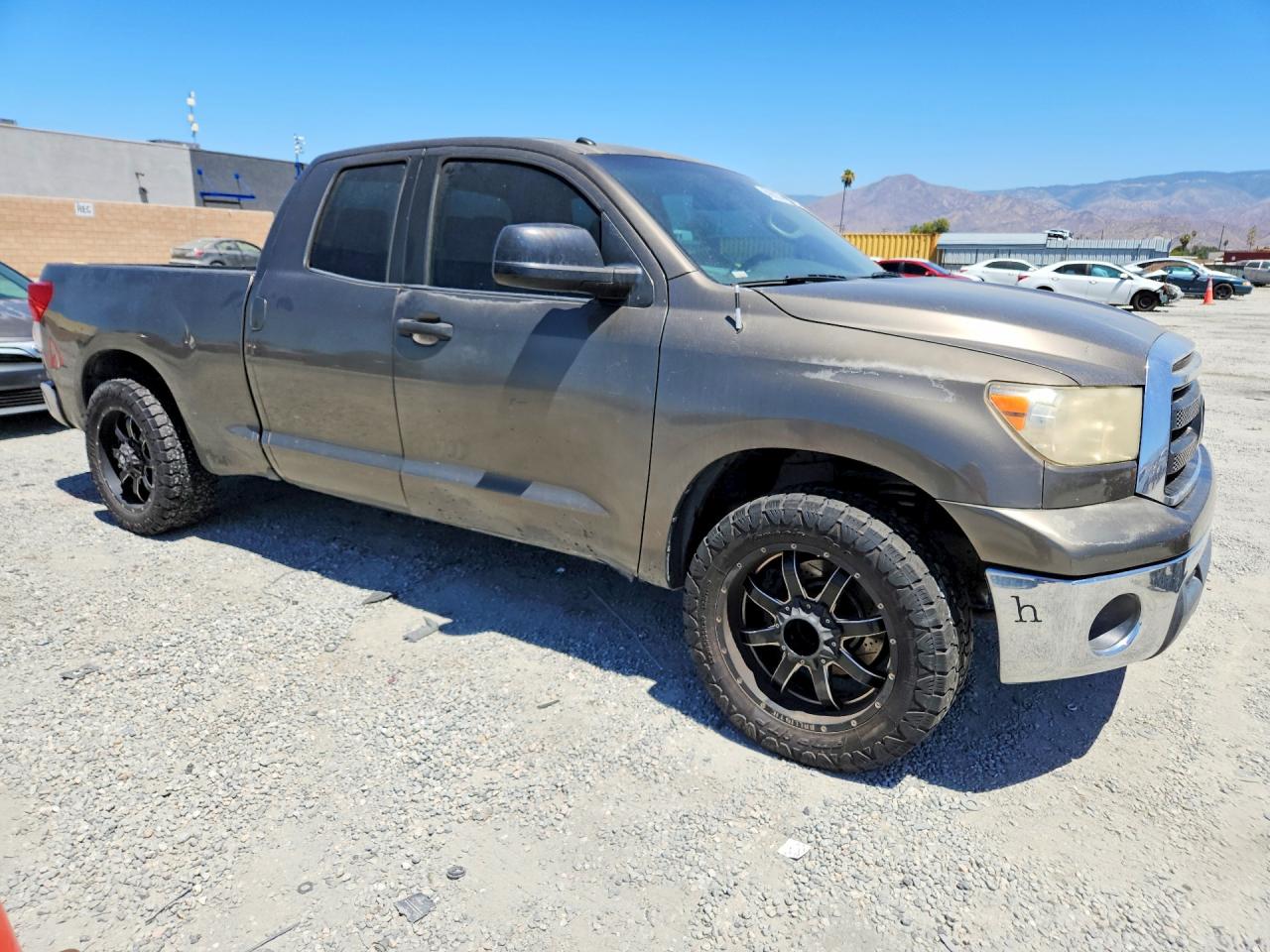 2010 Toyota Tundra Double Cab Sr5 Gray vin: 5TFRM5F10AX019827