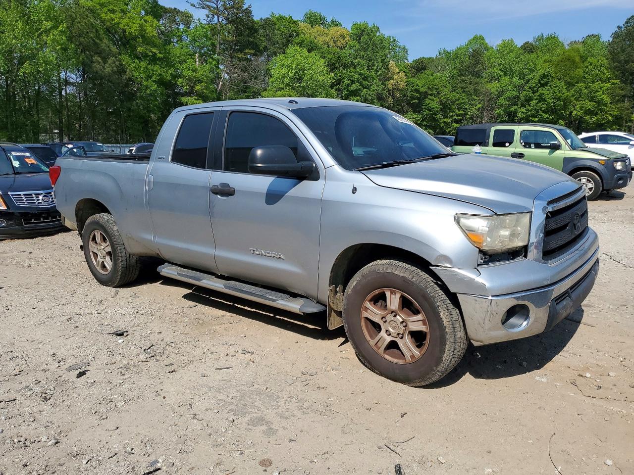 2011 Toyota Tundra Grade Silver vin: 5TFRM5F10BX022468