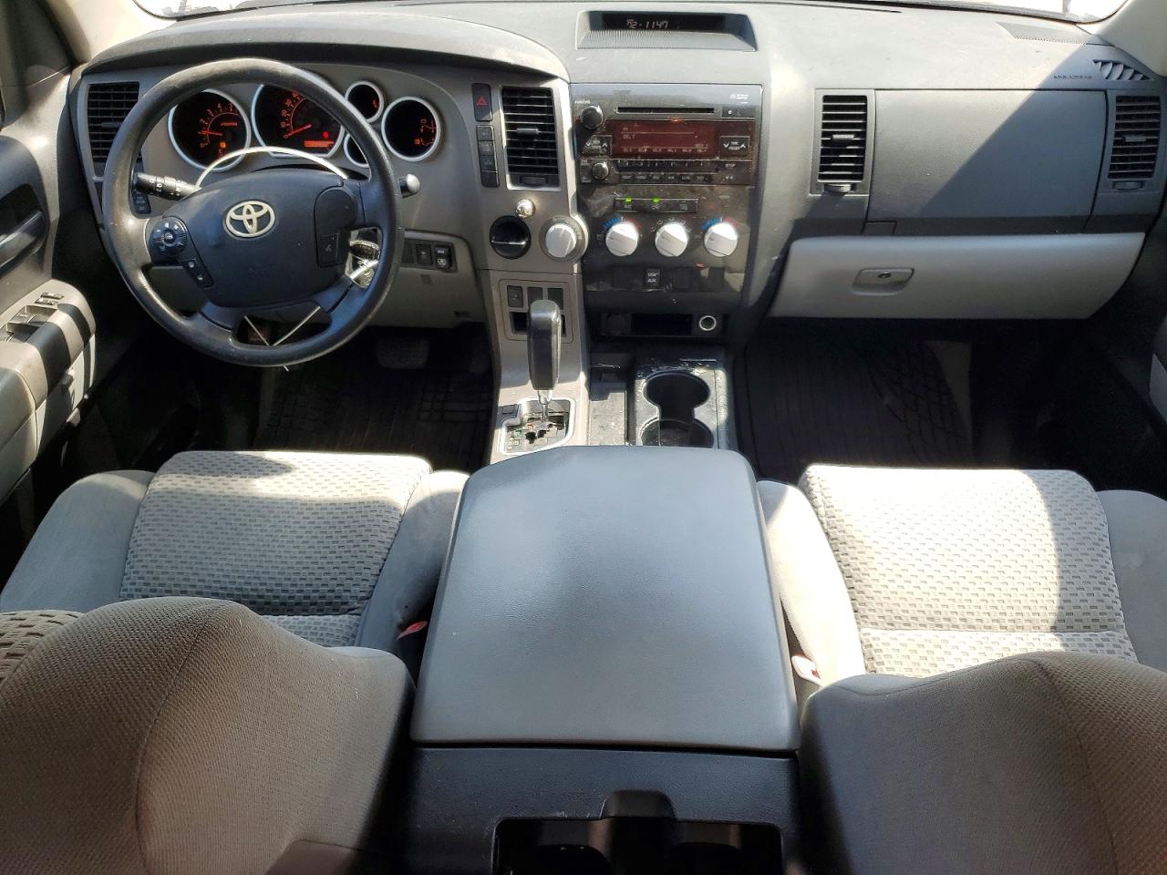 2011 Toyota Tundra Grade Silver vin: 5TFRM5F10BX022468