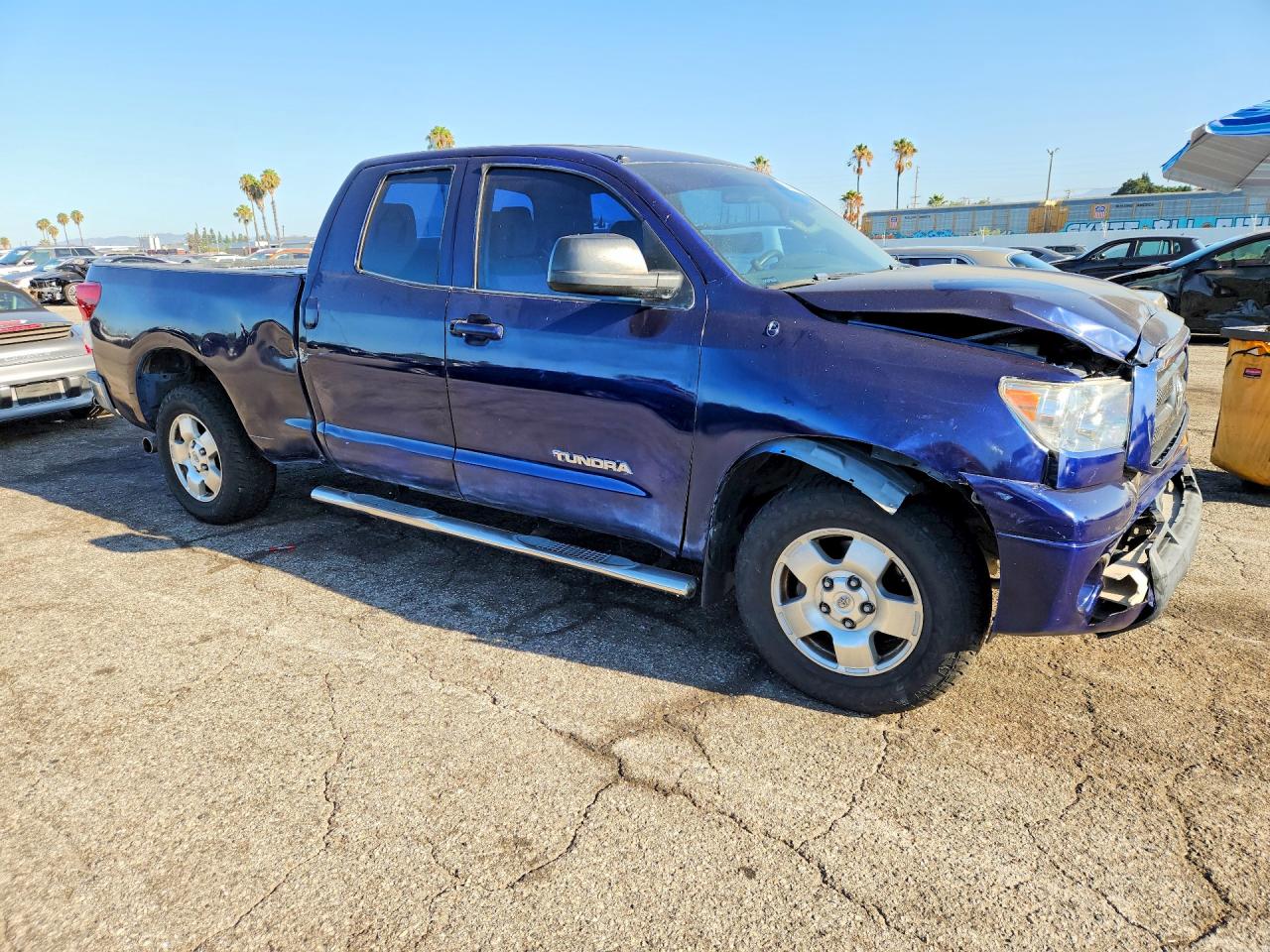 2011 Toyota Tundra Double Cab Sr5 Blue vin: 5TFRM5F10BX031607