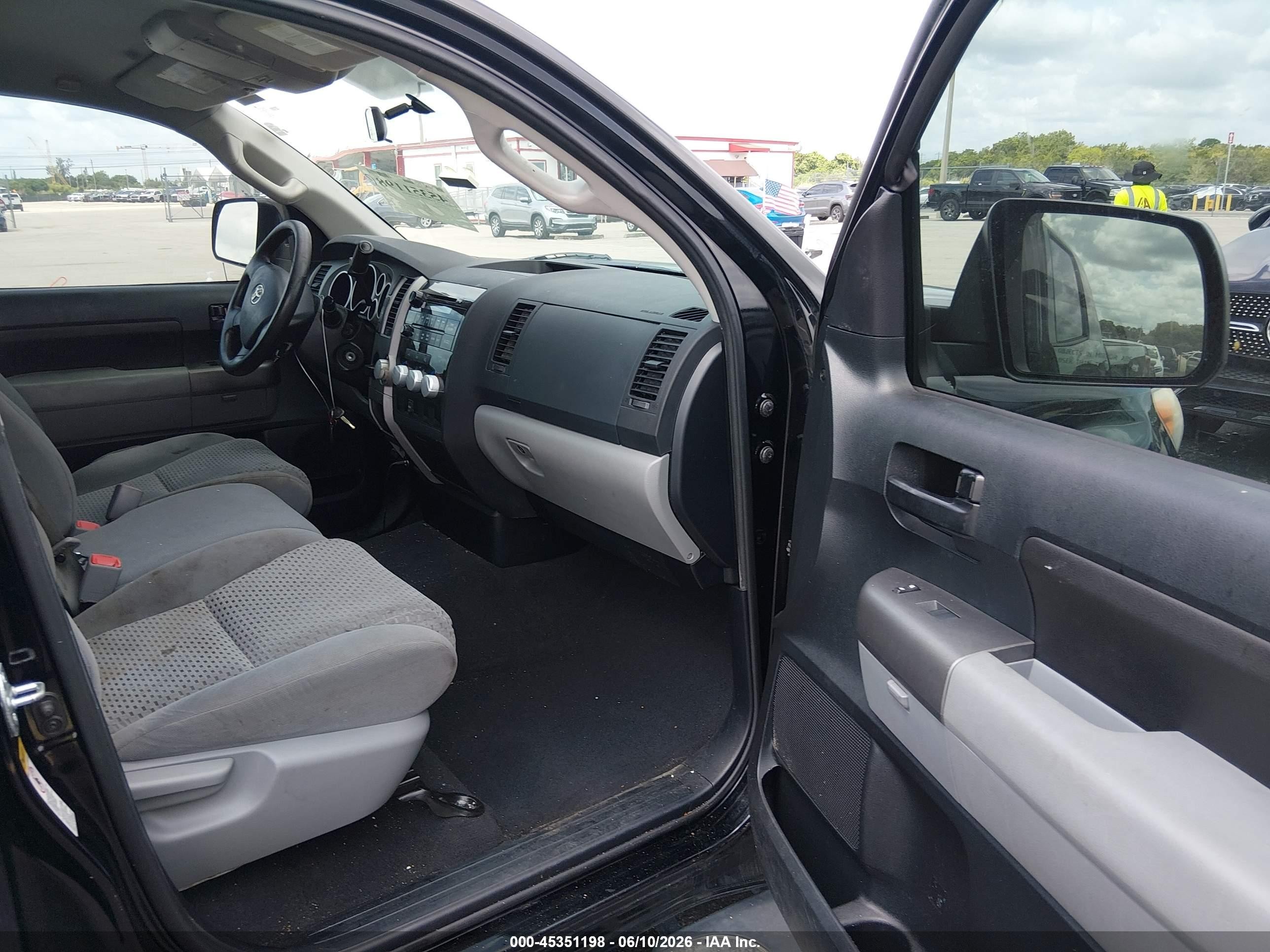 2012 Toyota Tundra Grade 4.6l V8 Black vin: 5TFRM5F10CX041491