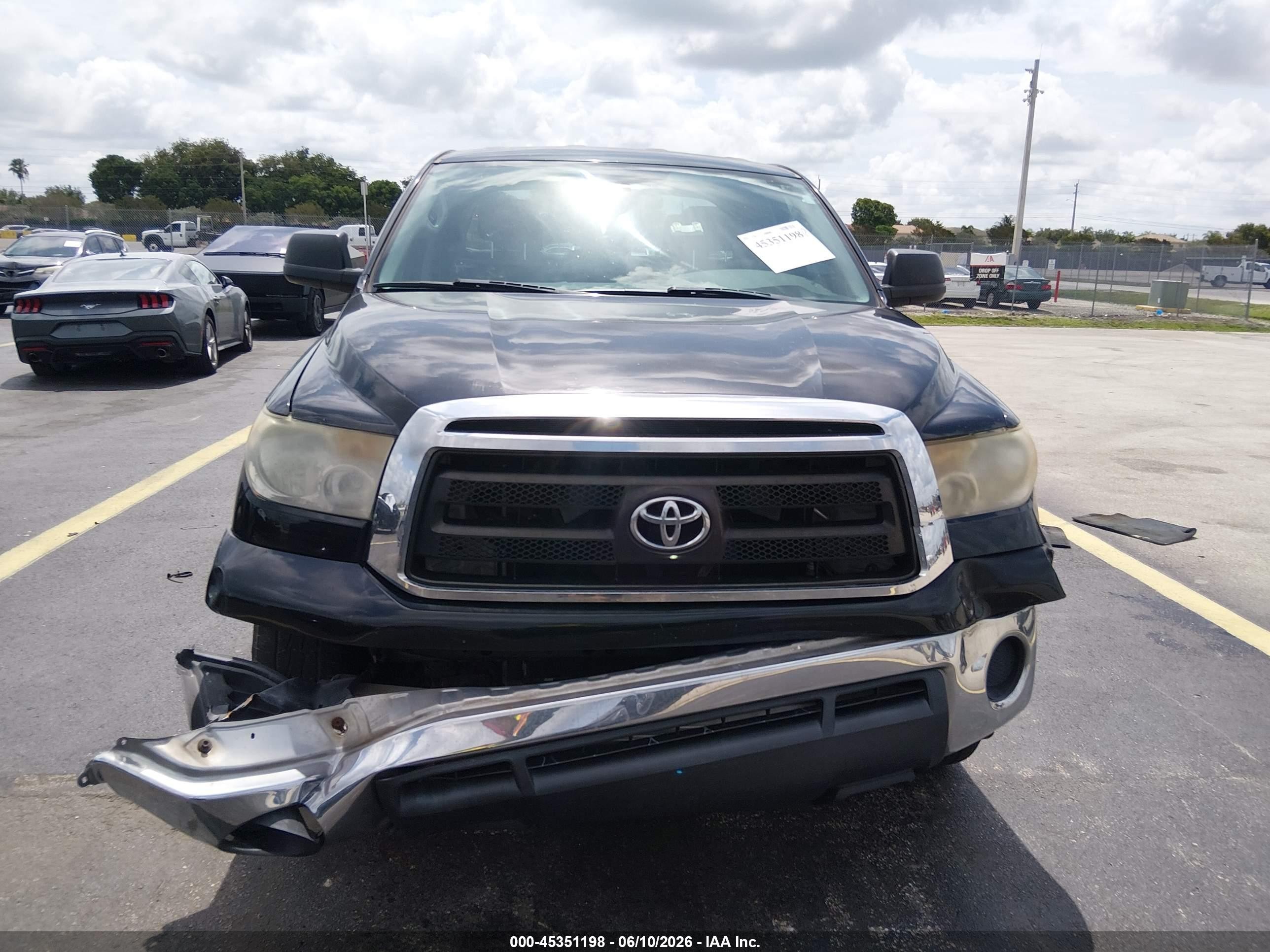 2012 Toyota Tundra Grade 4.6l V8 Black vin: 5TFRM5F10CX041491