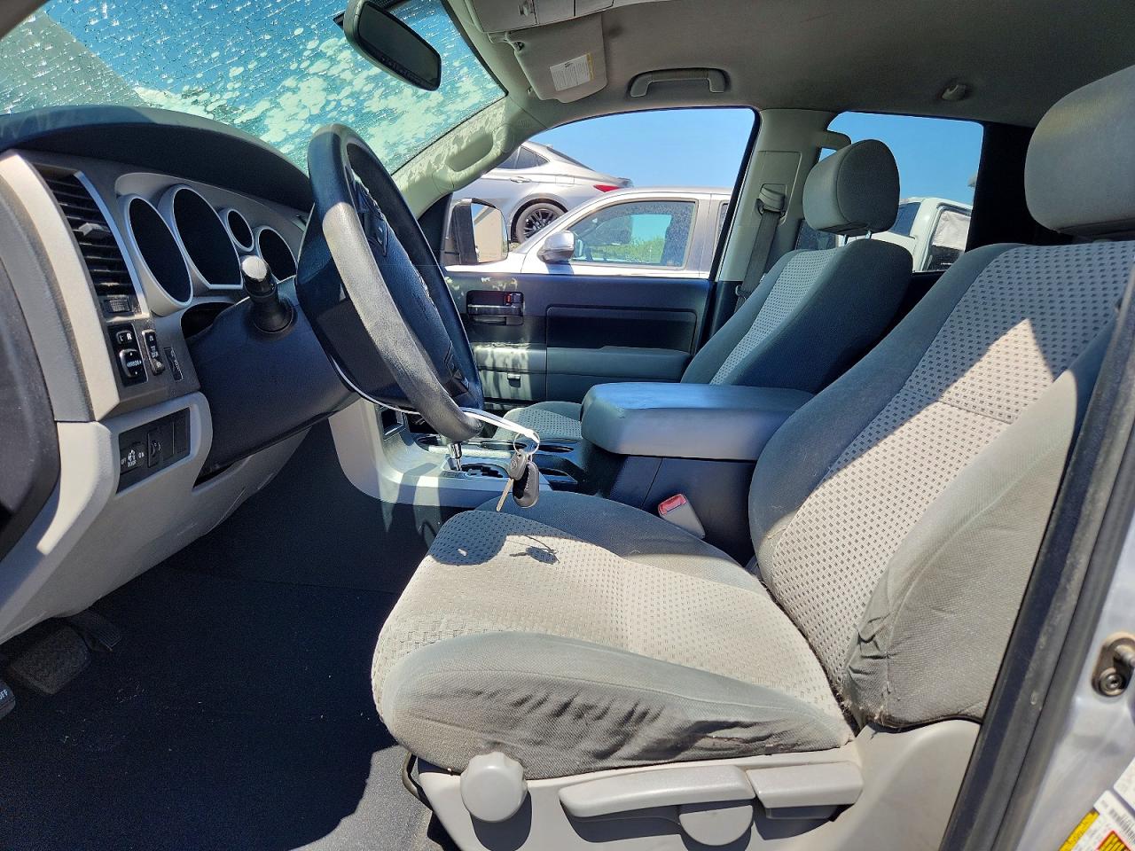 2013 Toyota Tundra Double Cab Sr5 Silver vin: 5TFRM5F10DX066974