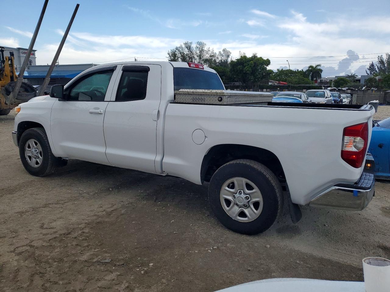 2015 Toyota Tundra Sr White vin: 5TFRM5F10FX091134