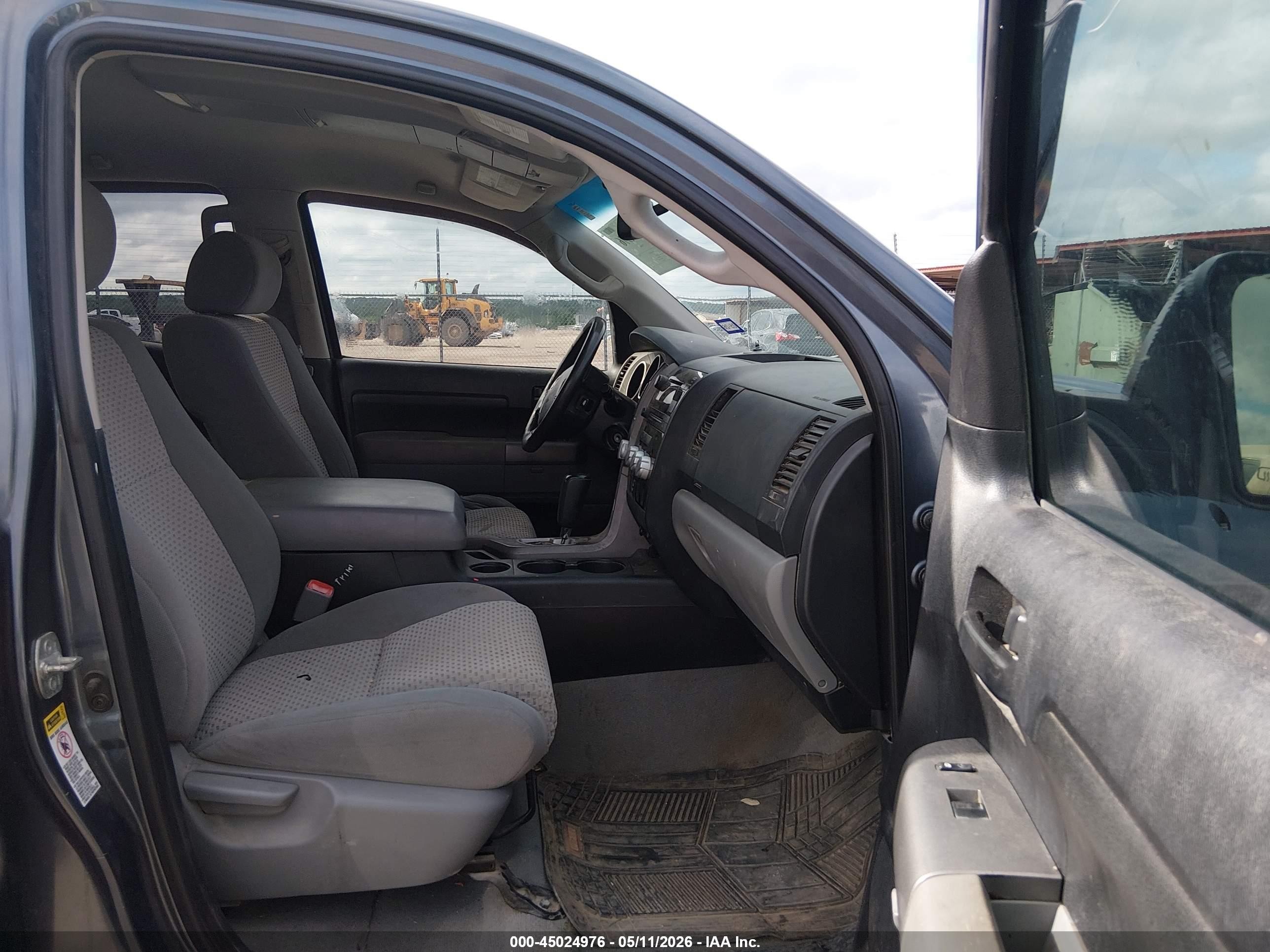 2010 Toyota Tundra Grade 4.6l V8 Серый vin: 5TFRM5F11AX002616