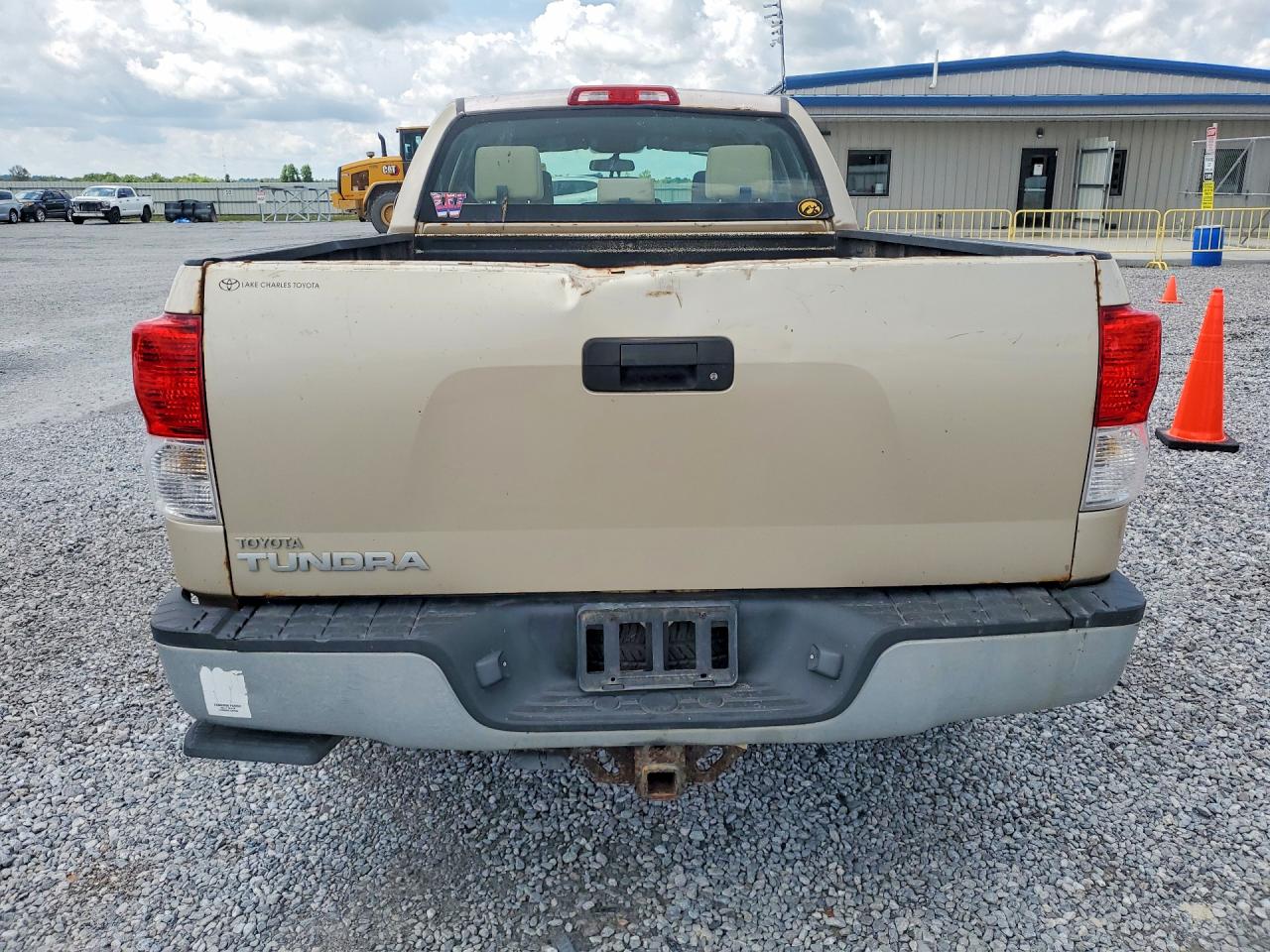 2010 Toyota Tundra Double Cab Sr5 Tan vin: 5TFRM5F11AX020243