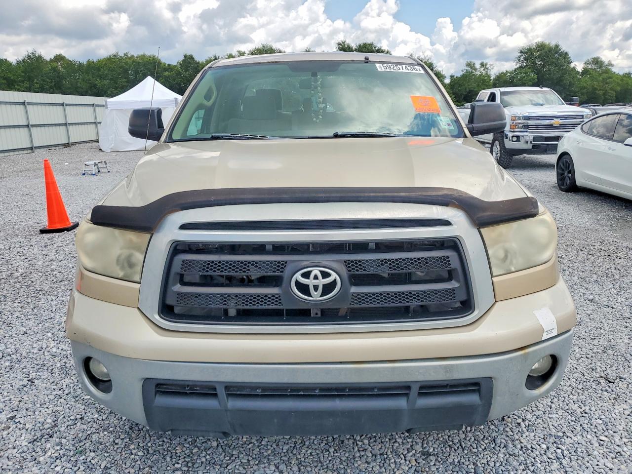 2010 Toyota Tundra Double Cab Sr5 Tan vin: 5TFRM5F11AX020243