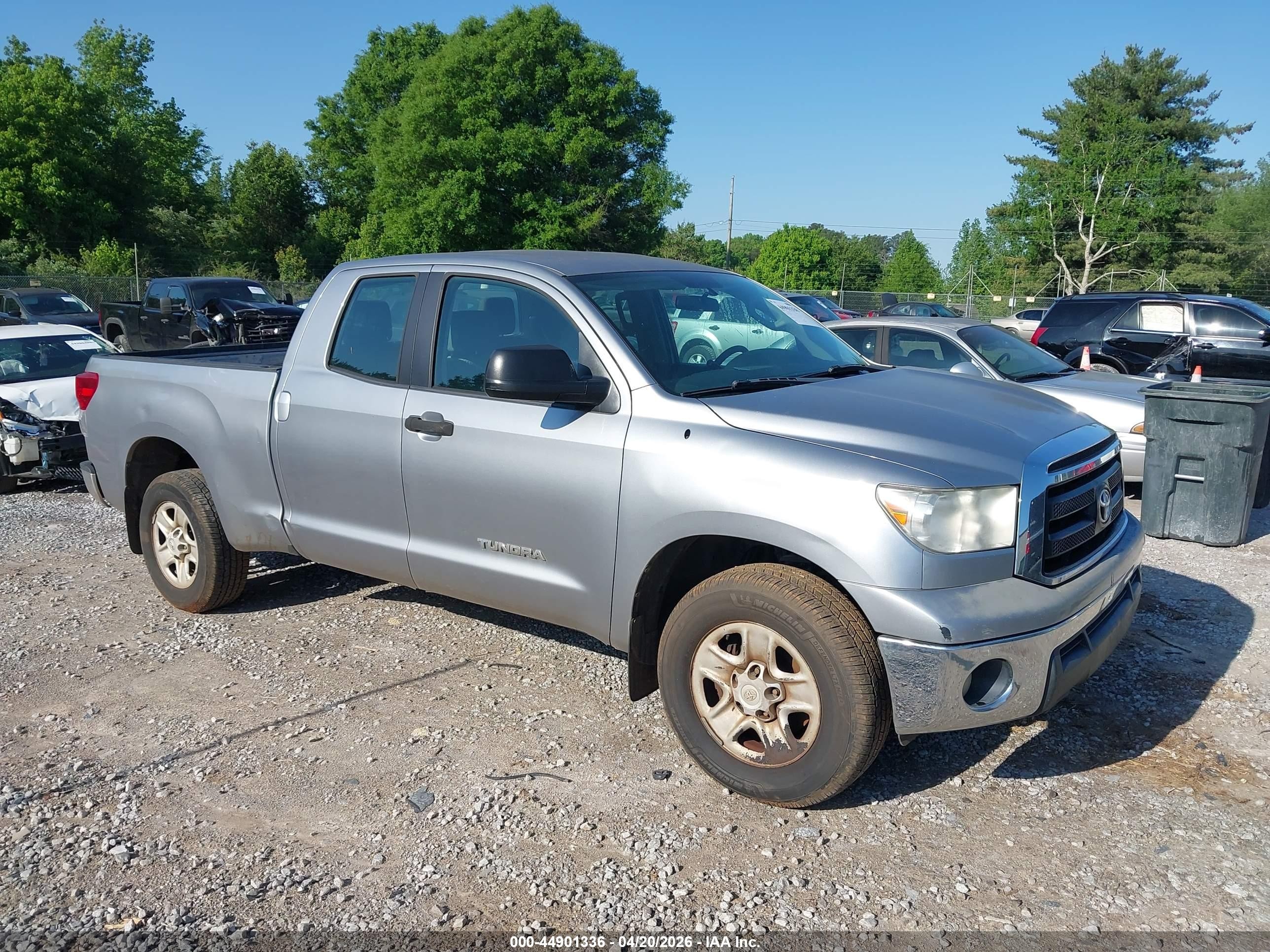2012 Toyota Tundra Grade 4.6l V8 Silver vin: 5TFRM5F11CX039488