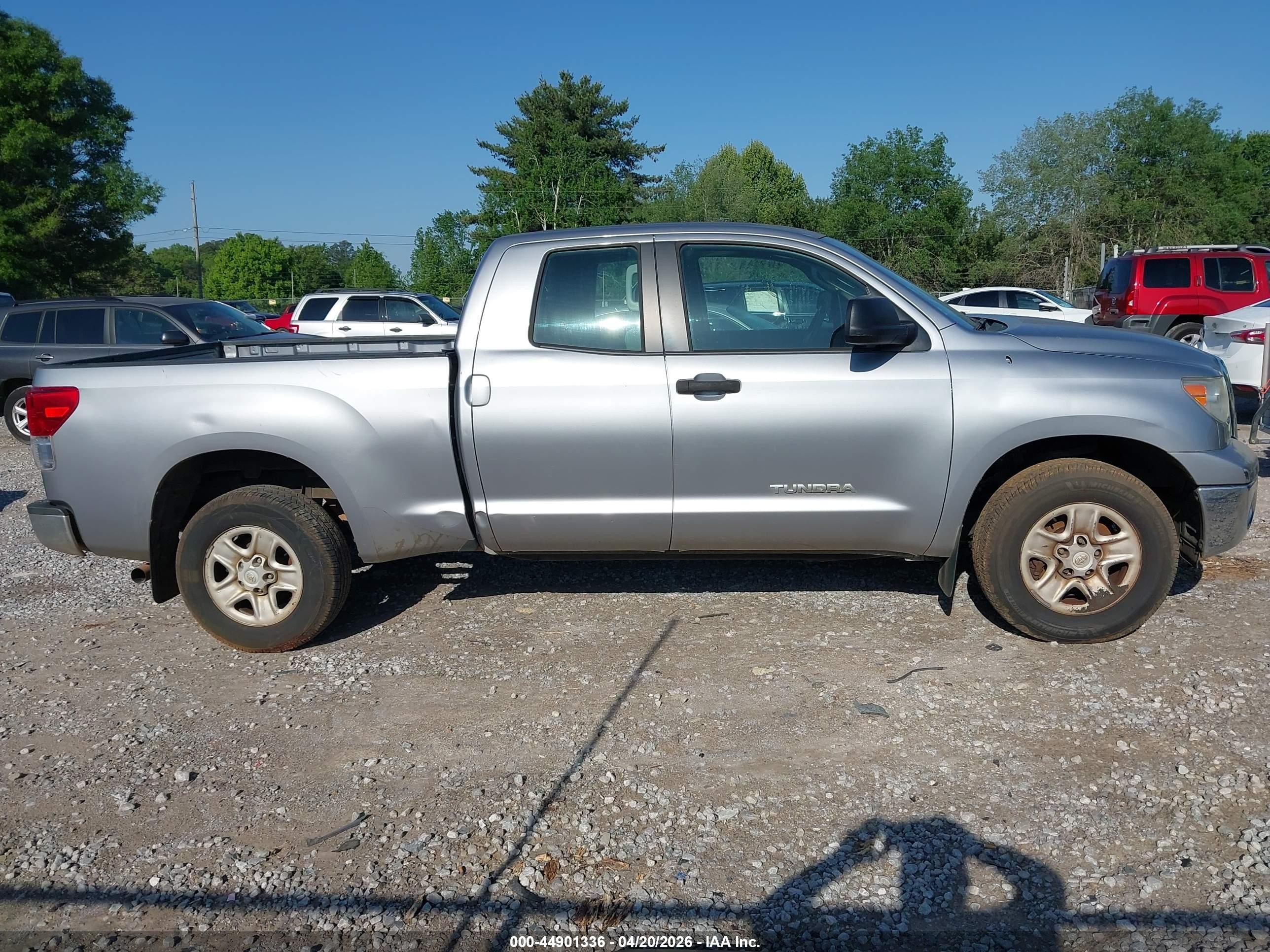 2012 Toyota Tundra Grade 4.6l V8 Silver vin: 5TFRM5F11CX039488