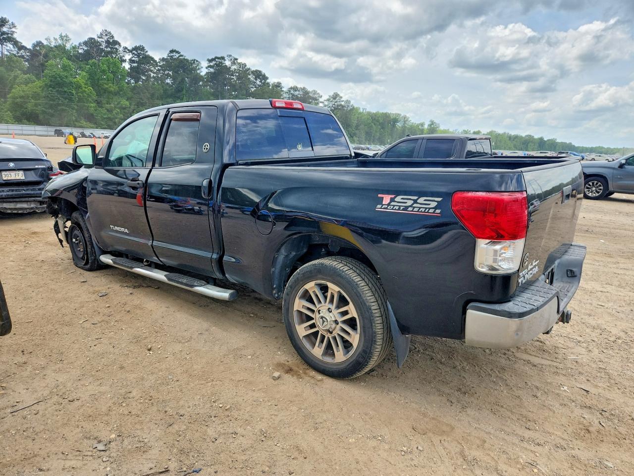 2012 Toyota Tundra Double Cab Sr5 Black vin: 5TFRM5F11CX049163