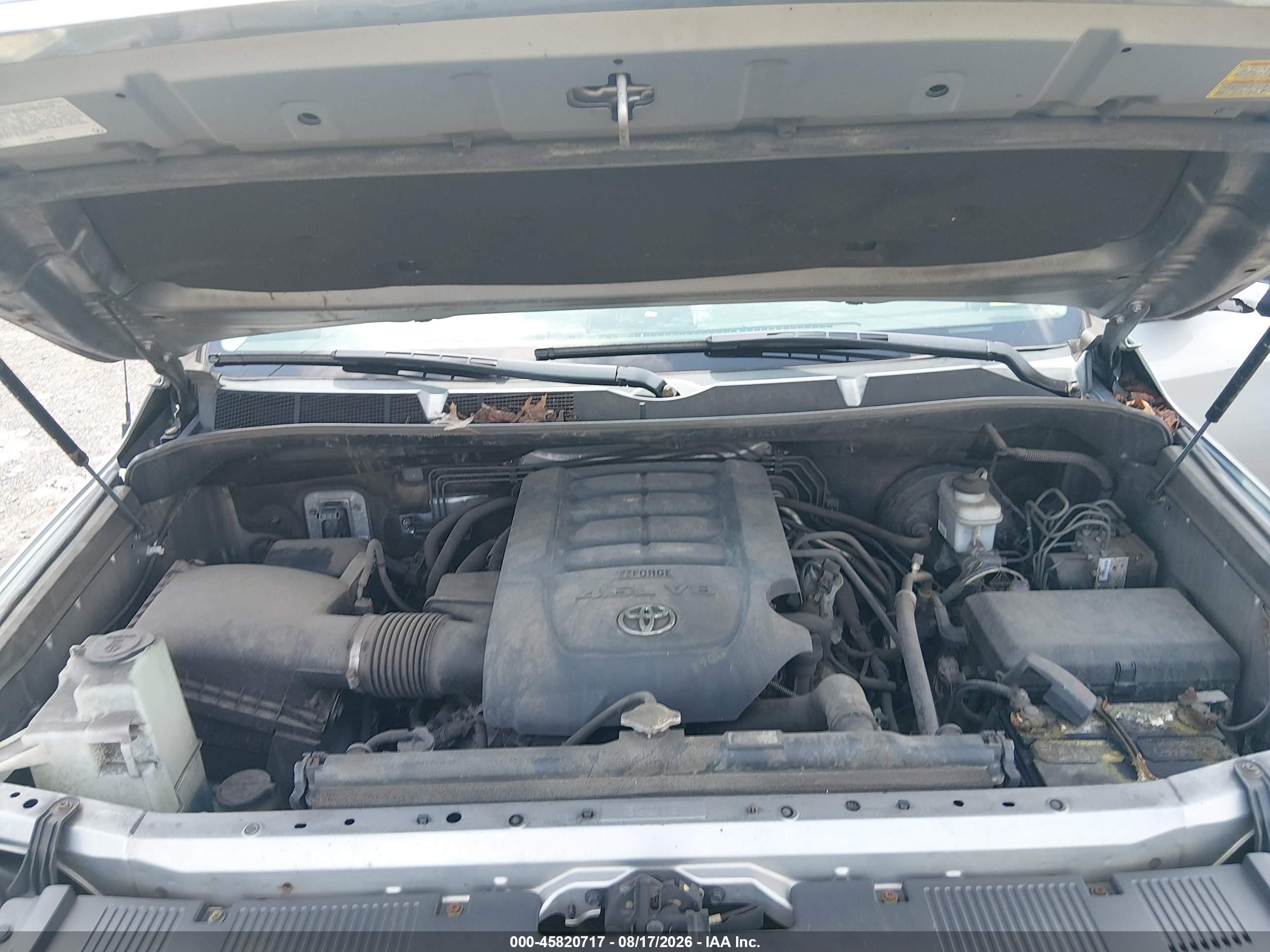 2014 Toyota Tundra Sr5 4.6l V8 Silver vin: 5TFRM5F11EX073711