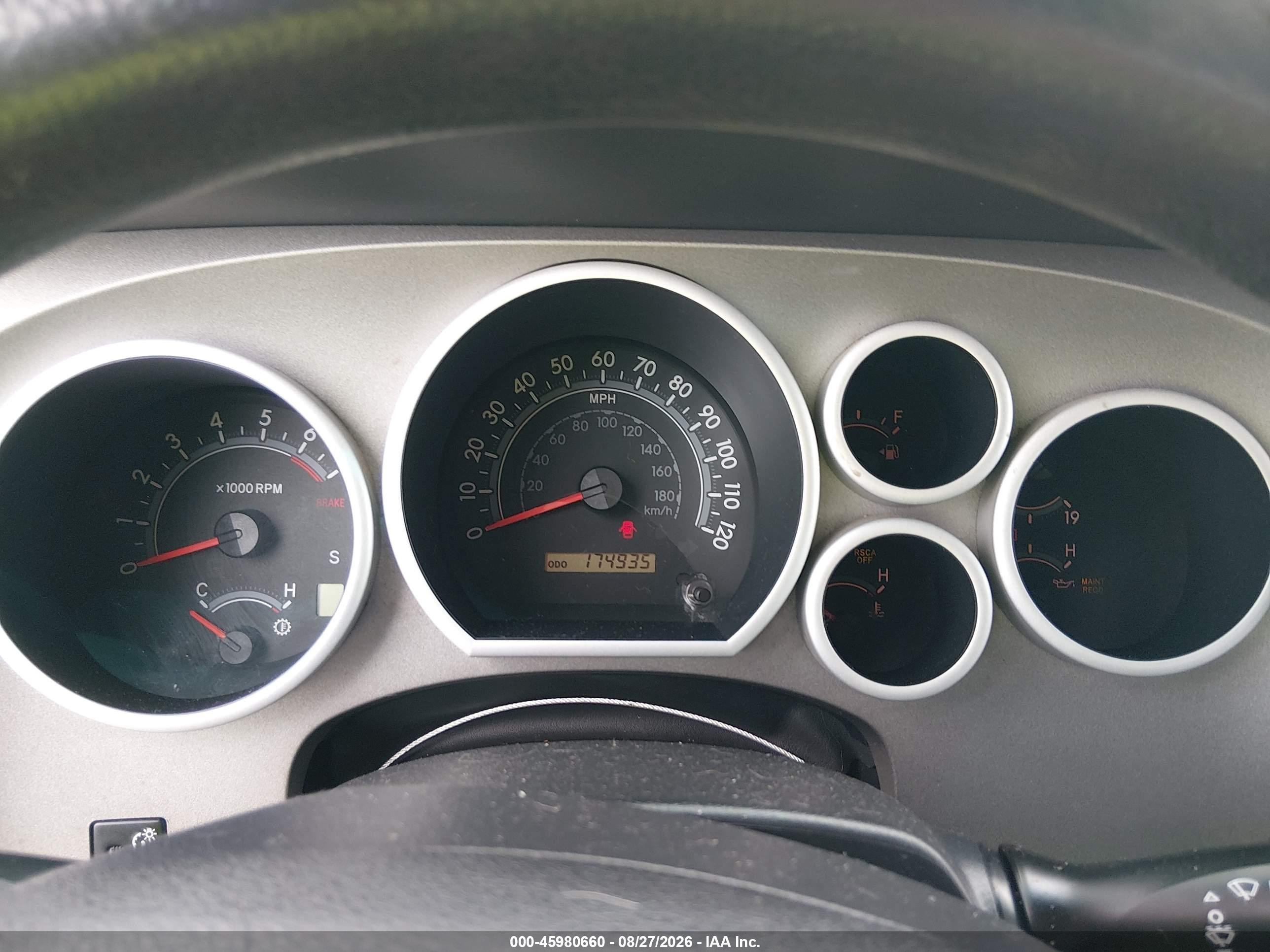 2010 Toyota Tundra Grade 4.6l V8 Серебряный vin: 5TFRM5F12AX015438