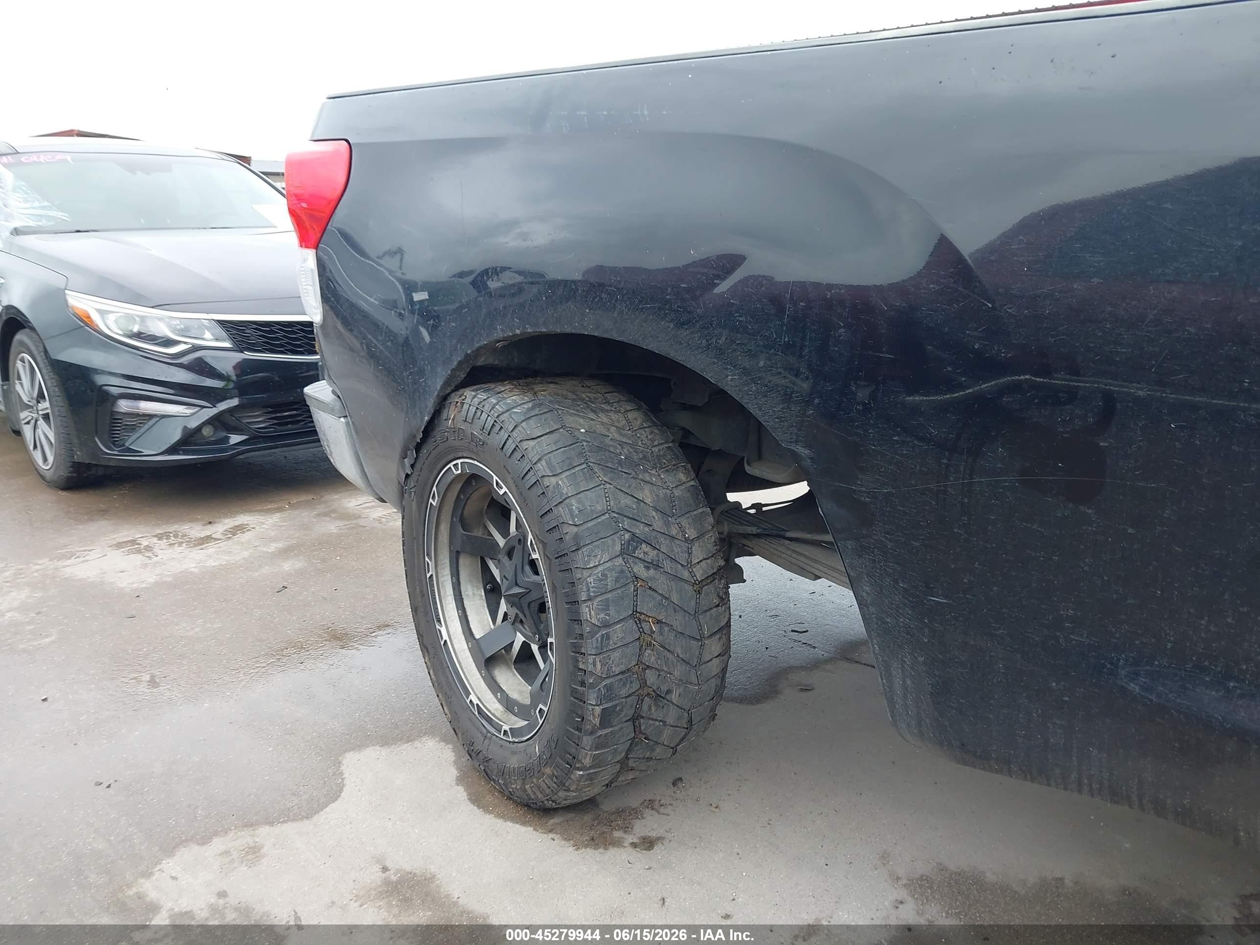 2010 Toyota Tundra Grade 4.6l V8 Black vin: 5TFRM5F12AX015570