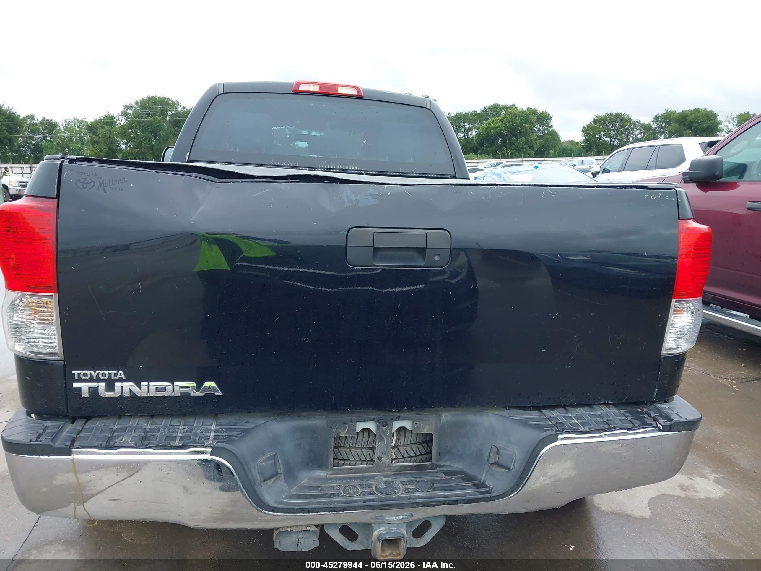 2010 Toyota Tundra Grade 4.6l V8 Black vin: 5TFRM5F12AX015570