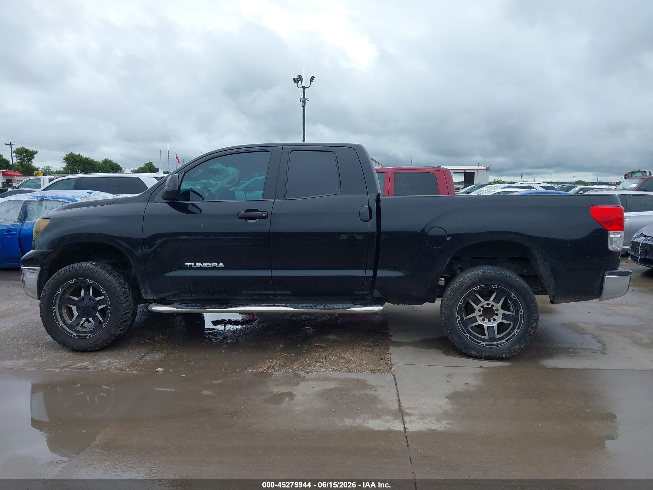 2010 Toyota Tundra Grade 4.6l V8 Black vin: 5TFRM5F12AX015570
