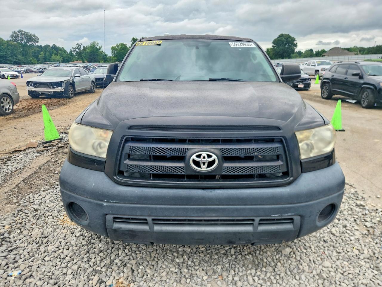 2011 Toyota Tundra Double Cab Sr5 Beige vin: 5TFRM5F12BX025713