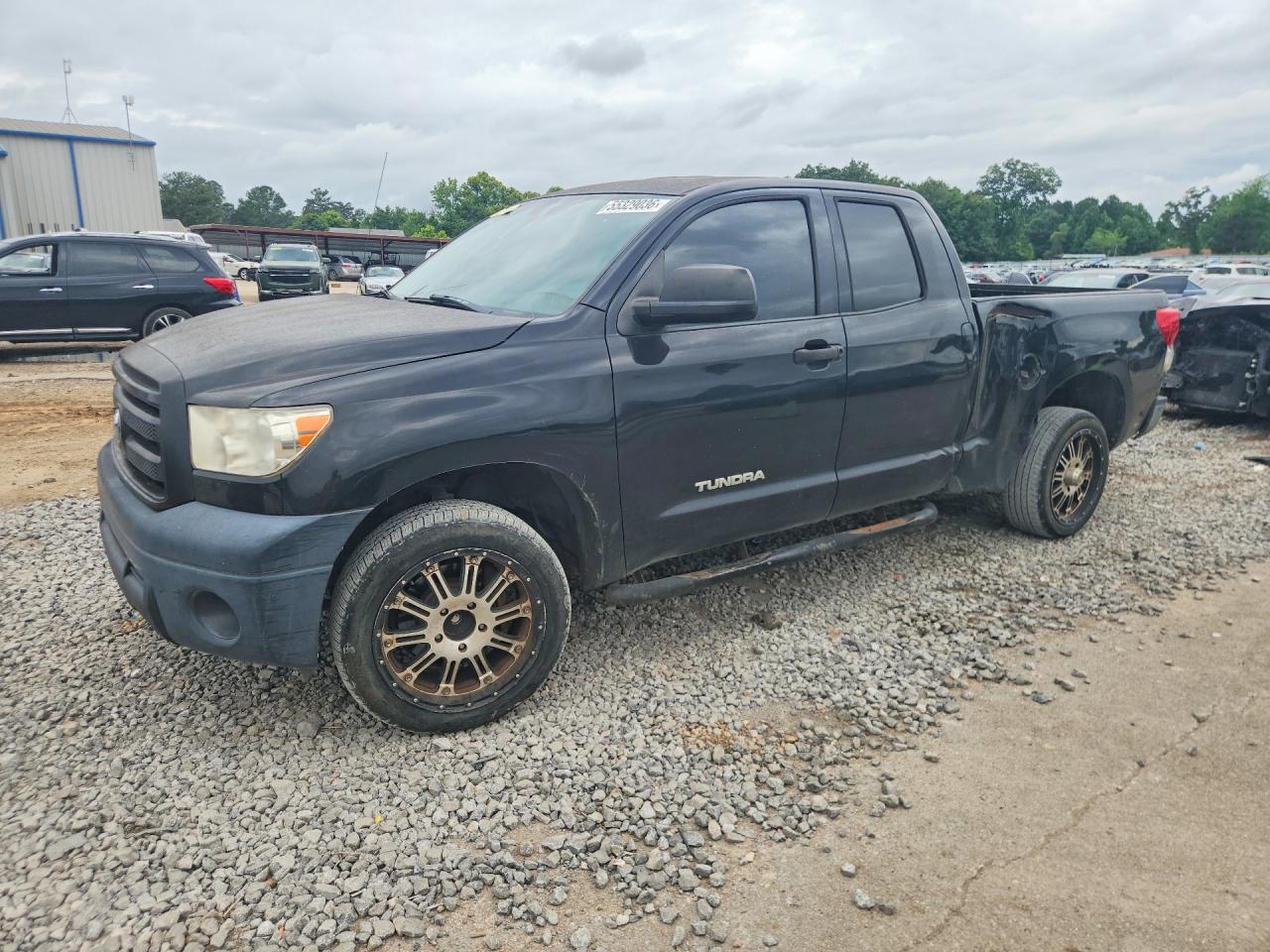 2011 Toyota Tundra Double Cab Sr5 Beige vin: 5TFRM5F12BX025713