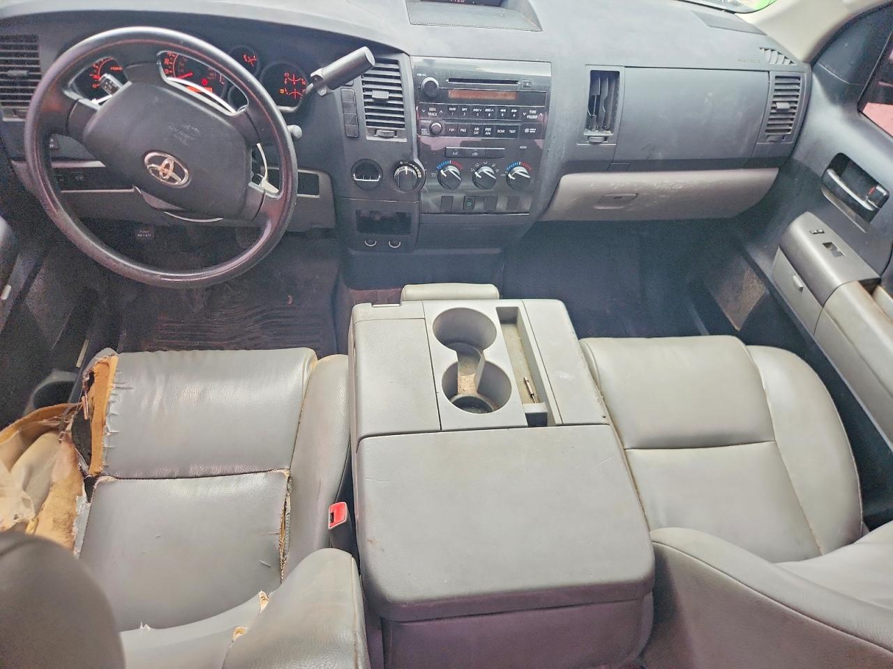 2011 Toyota Tundra Double Cab Sr5 Beige vin: 5TFRM5F12BX025713