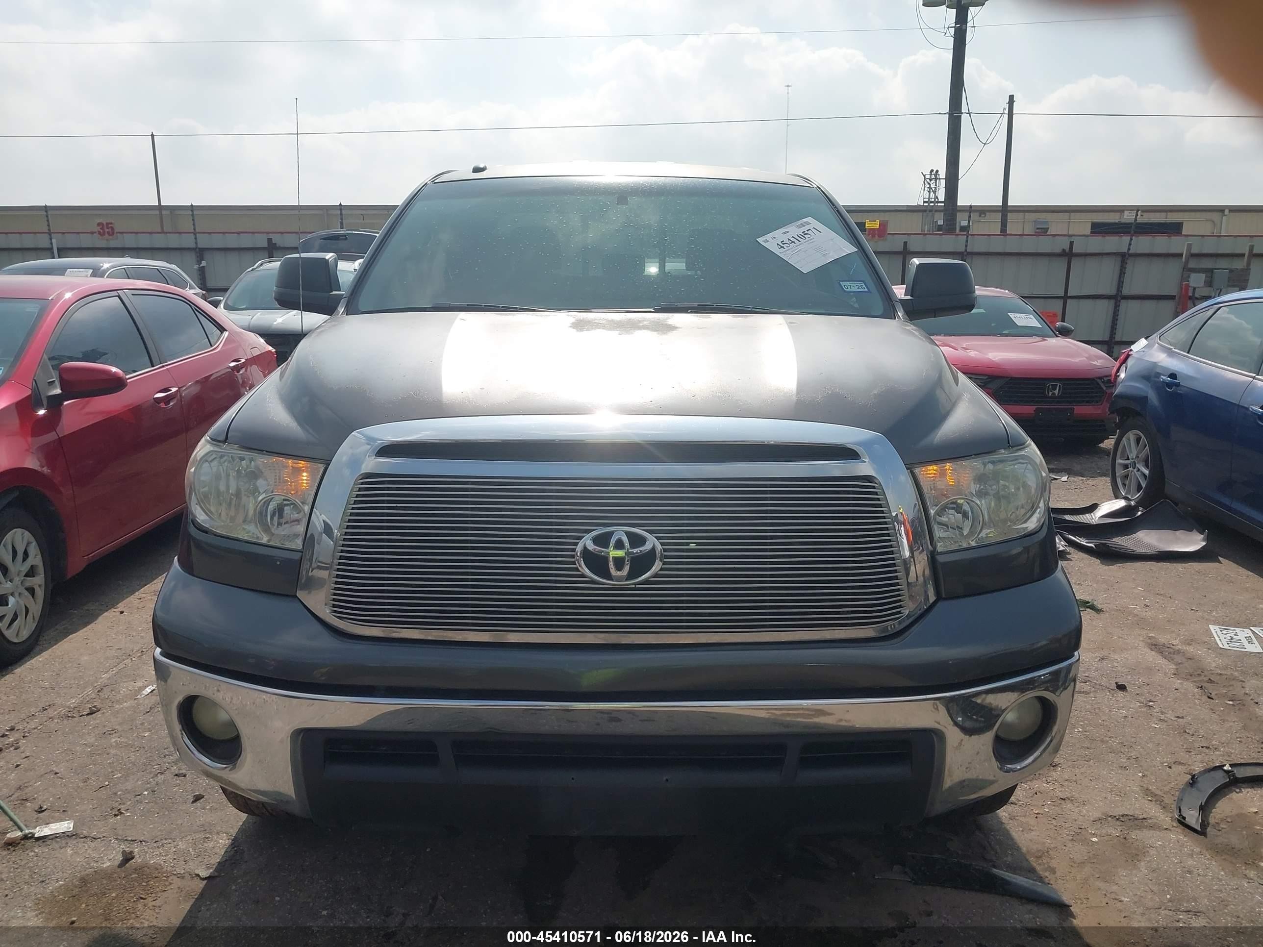 2012 Toyota Tundra Grade 4.6l V8 Gray vin: 5TFRM5F12CX038852
