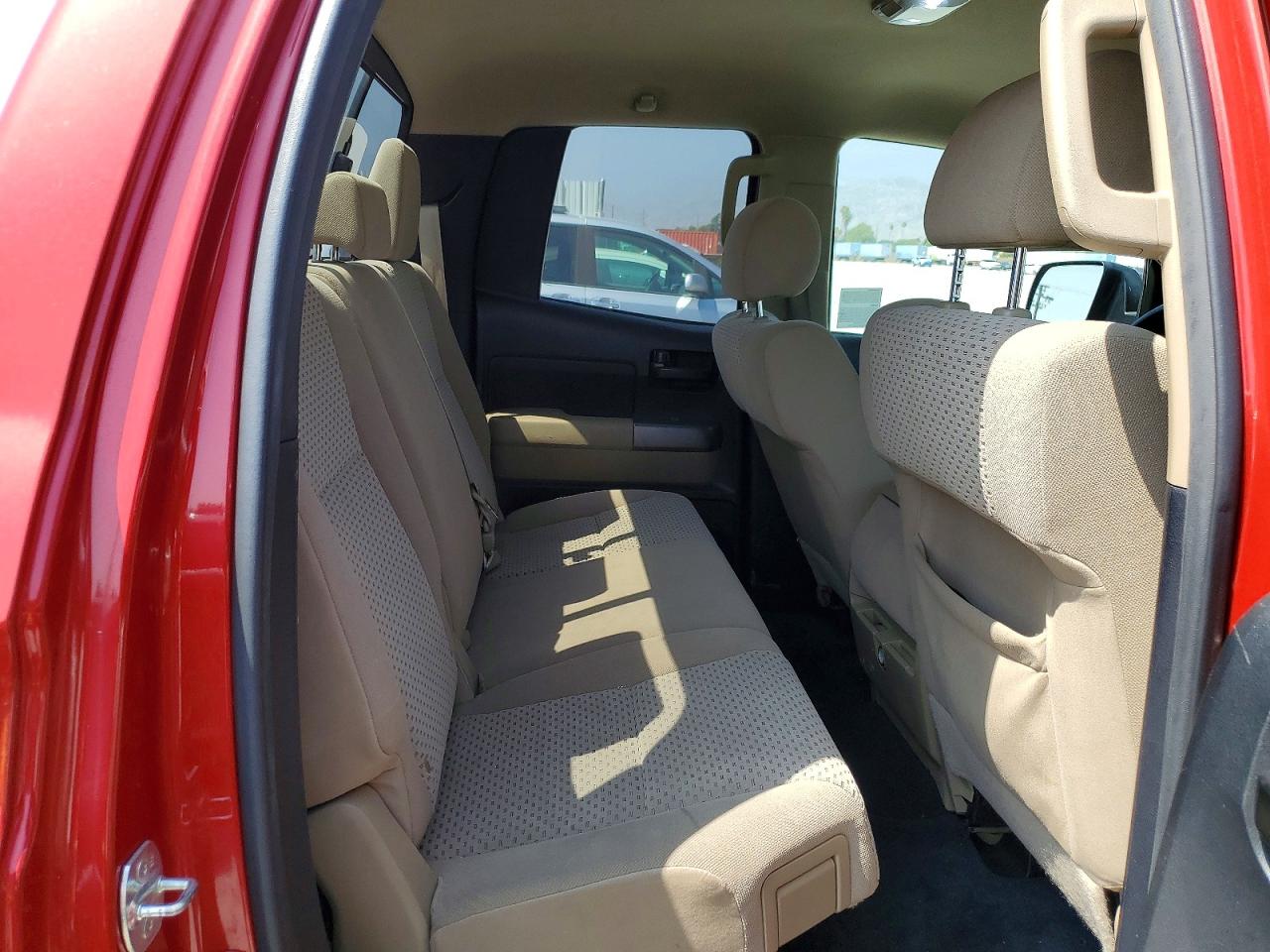 2012 Toyota Tundra Double Cab Sr5 Красный vin: 5TFRM5F12CX039984