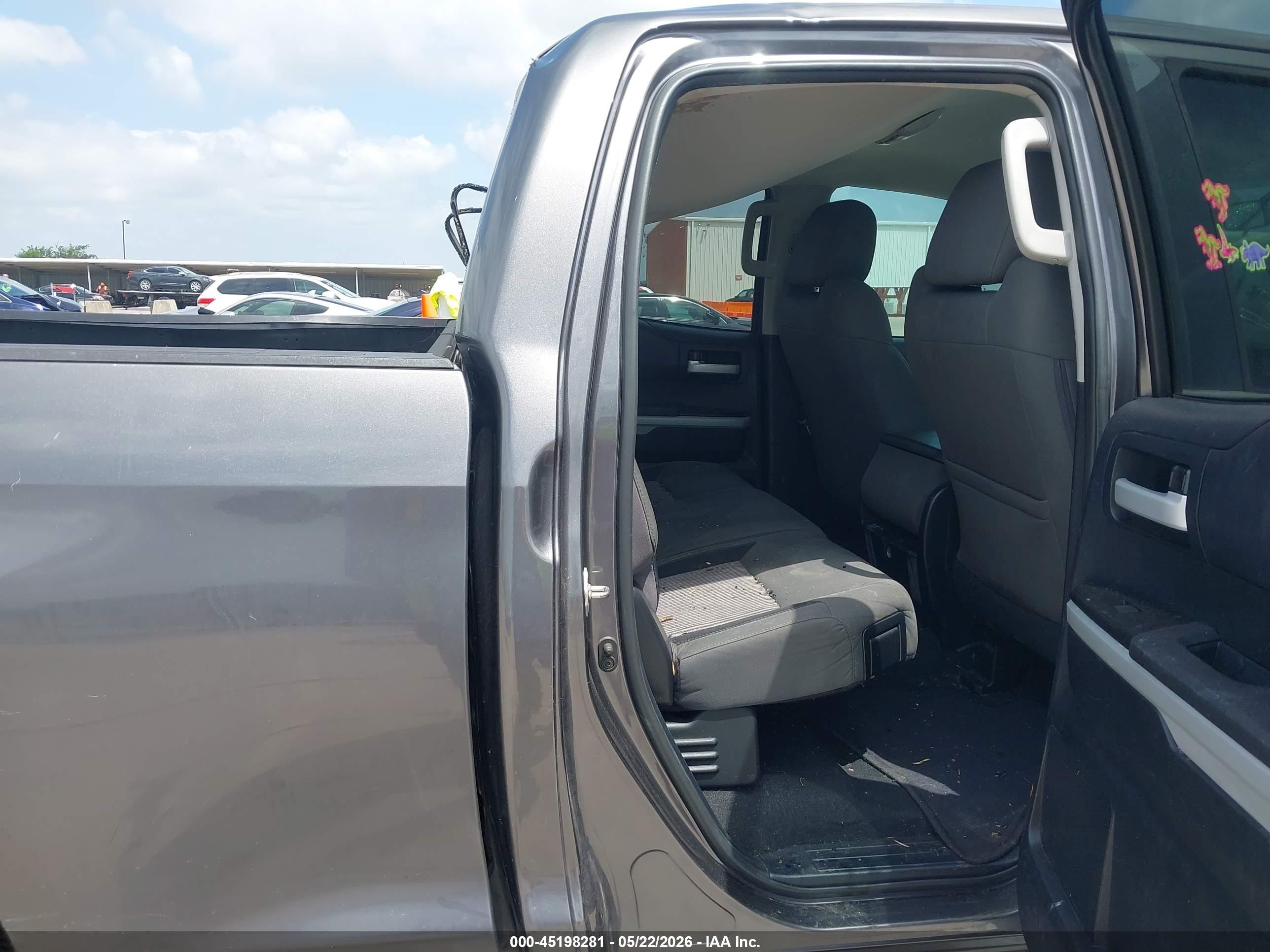 2014 Toyota Tundra Sr5 4.6l V8 Gray vin: 5TFRM5F12EX080618