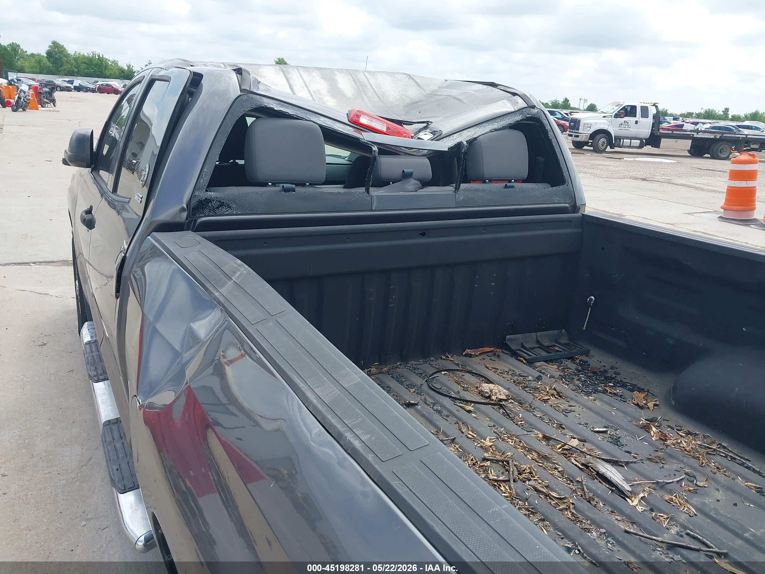 2014 Toyota Tundra Sr5 4.6l V8 Gray vin: 5TFRM5F12EX080618