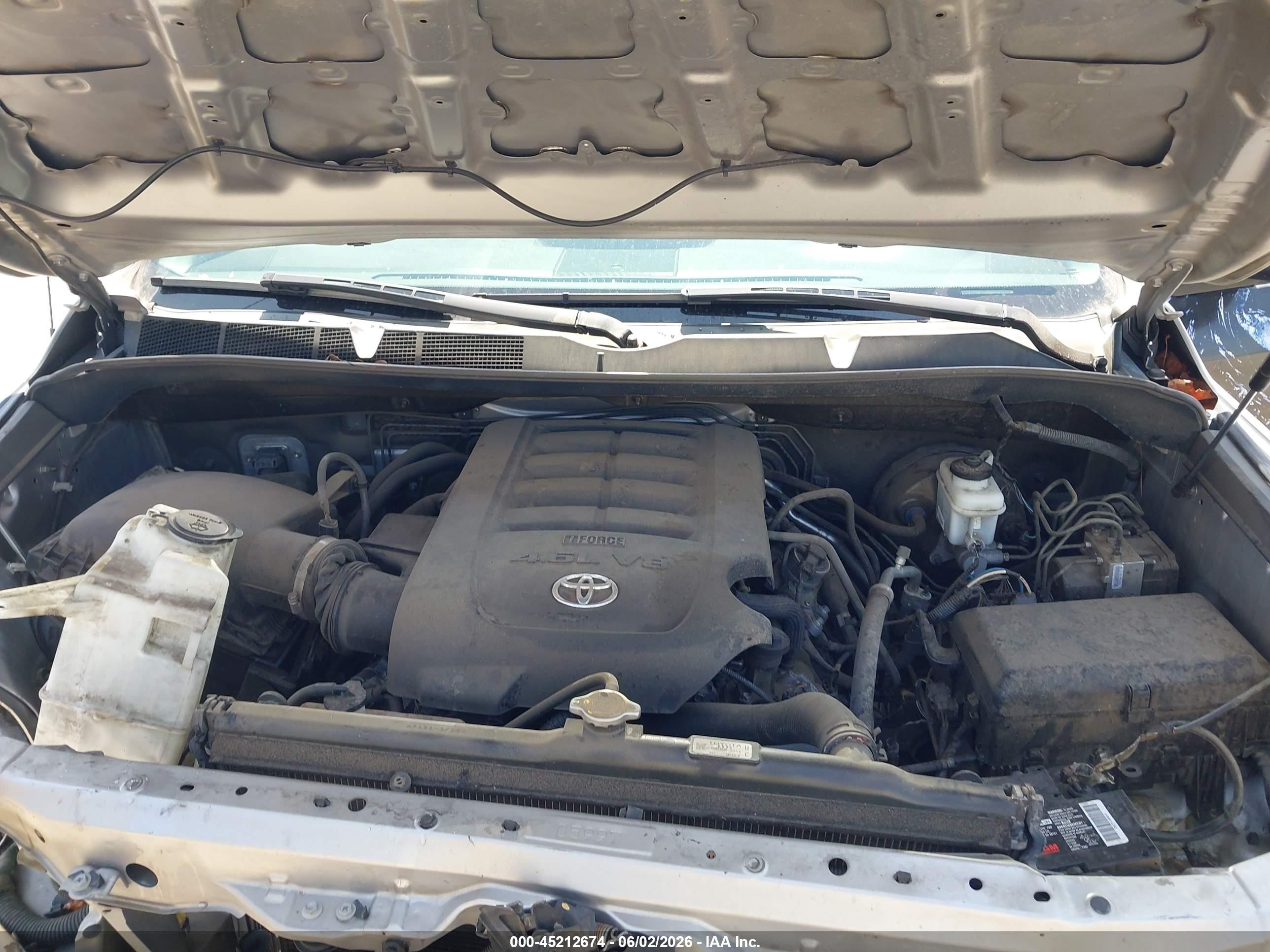 2015 Toyota Tundra Sr 4.6l V8 Silver vin: 5TFRM5F12FX088915