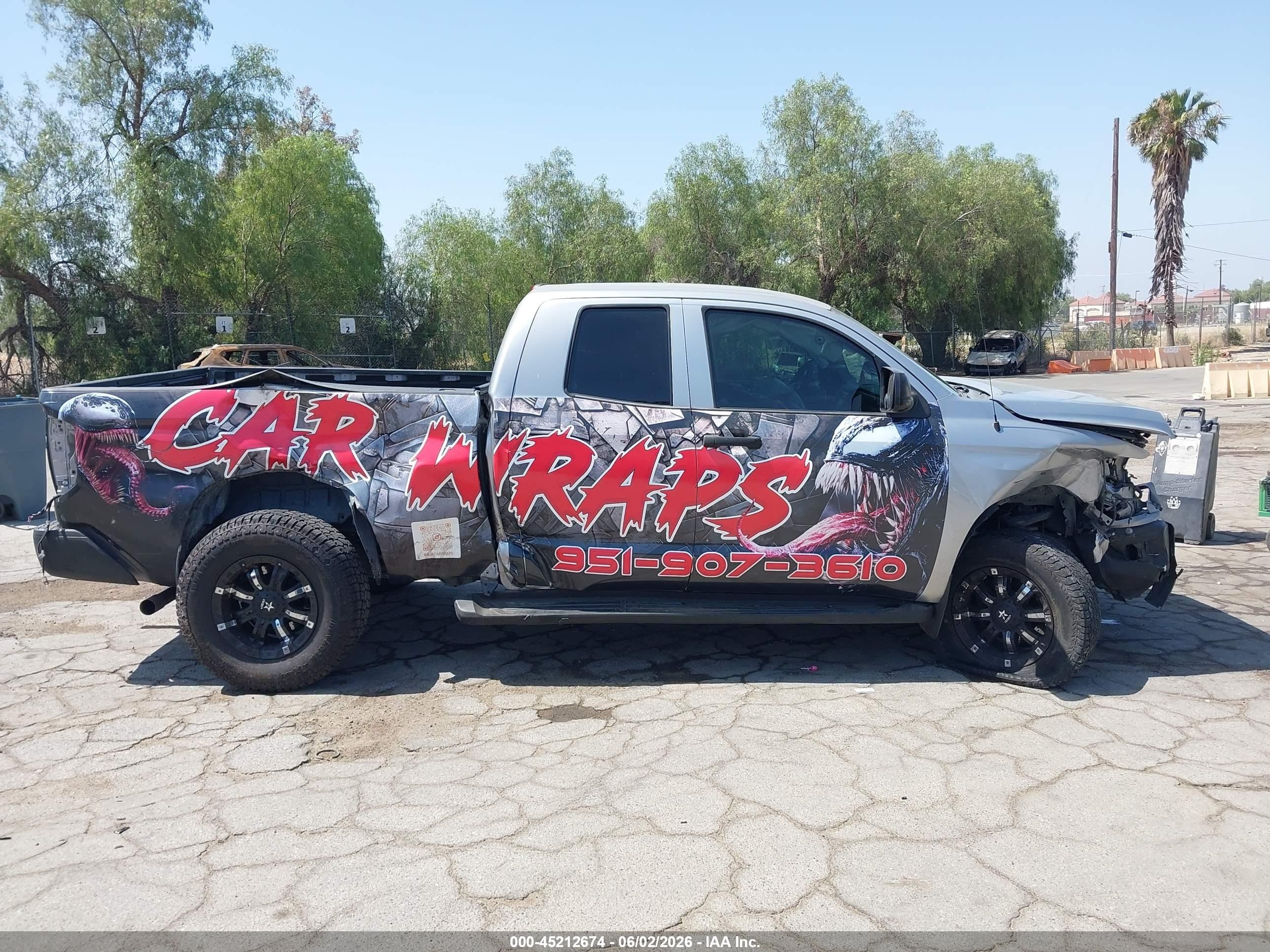 2015 Toyota Tundra Sr 4.6l V8 Silver vin: 5TFRM5F12FX088915