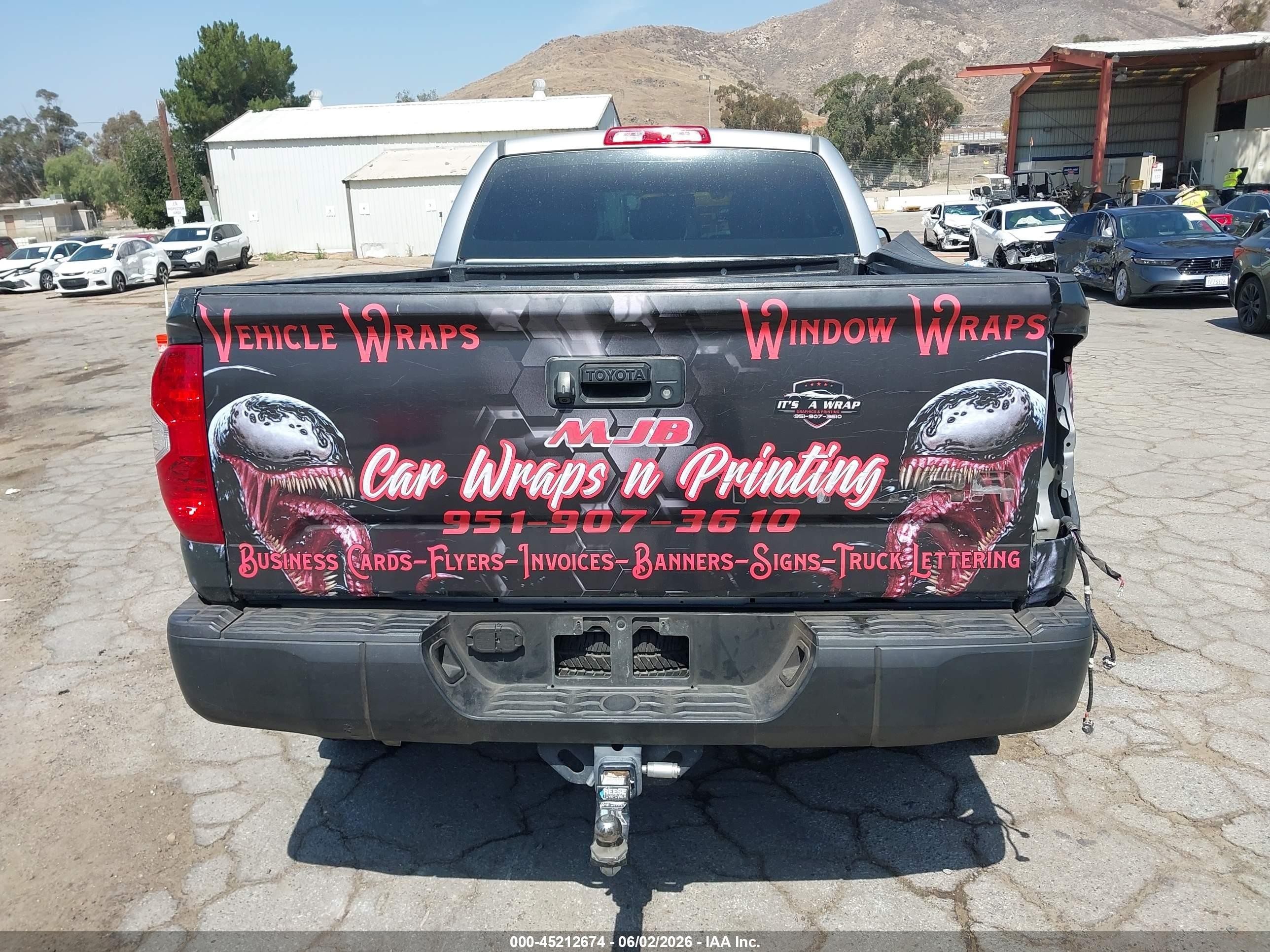 2015 Toyota Tundra Sr 4.6l V8 Silver vin: 5TFRM5F12FX088915